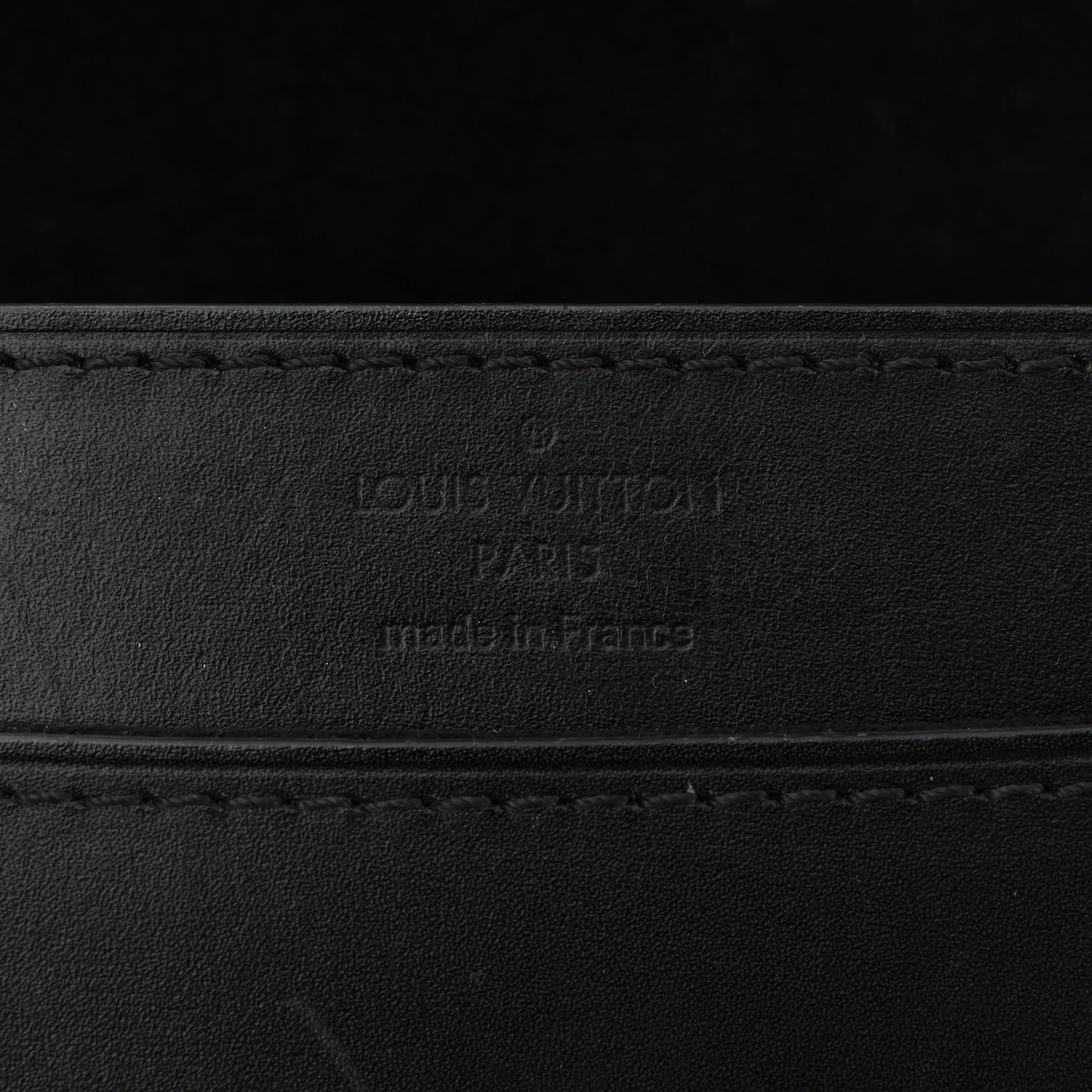 Calfskin Chain Louise MM Black - Image 6