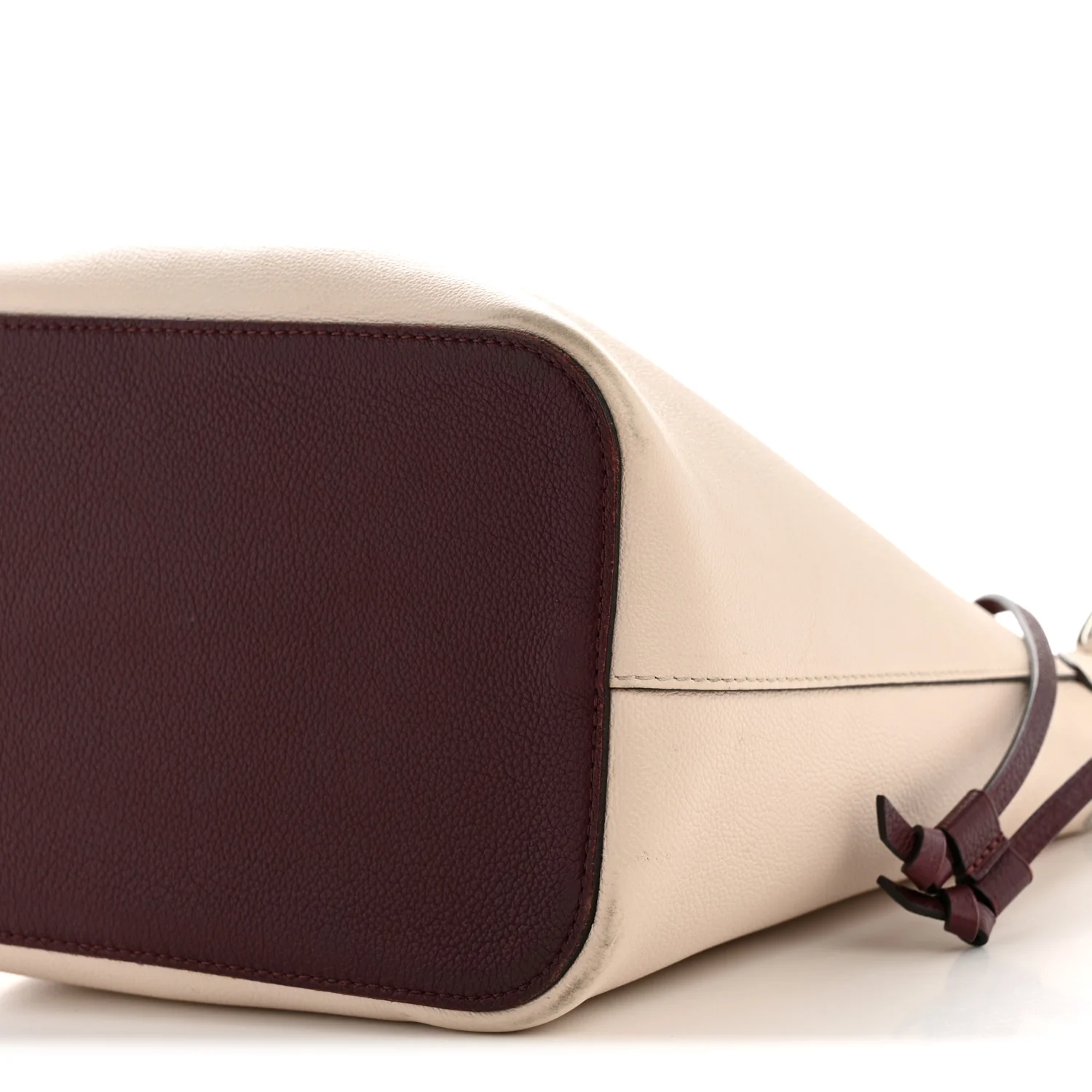 Calfskin Lockme Bucket Soie Quartz Calla - Image 9