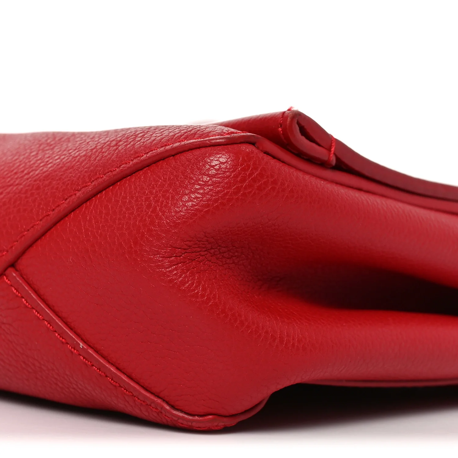 Calfskin Lockme II Chain Bag BB Rubis - Image 8