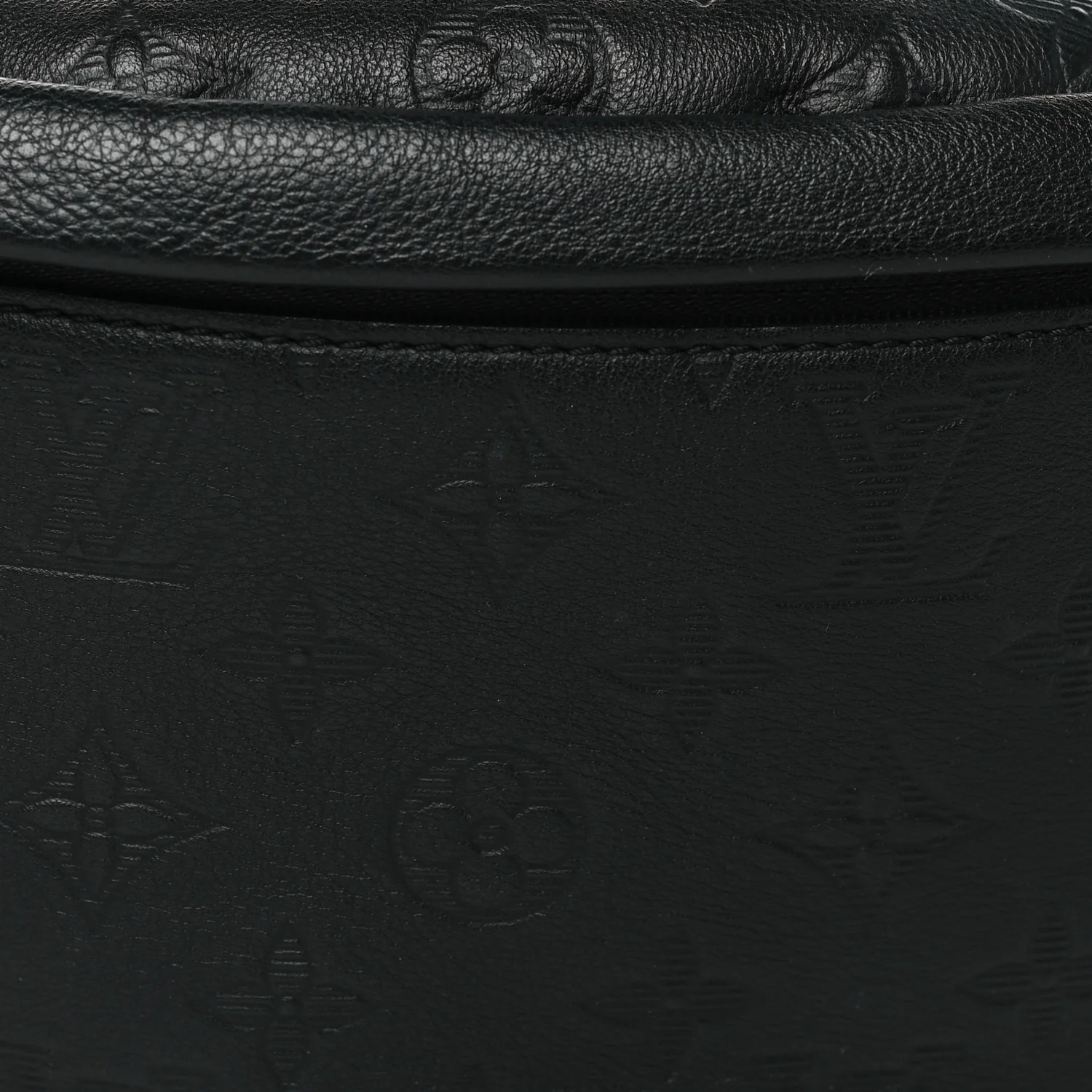 Calfskin Monogram Shadow Discovery Bumbag PM Black - Image 7