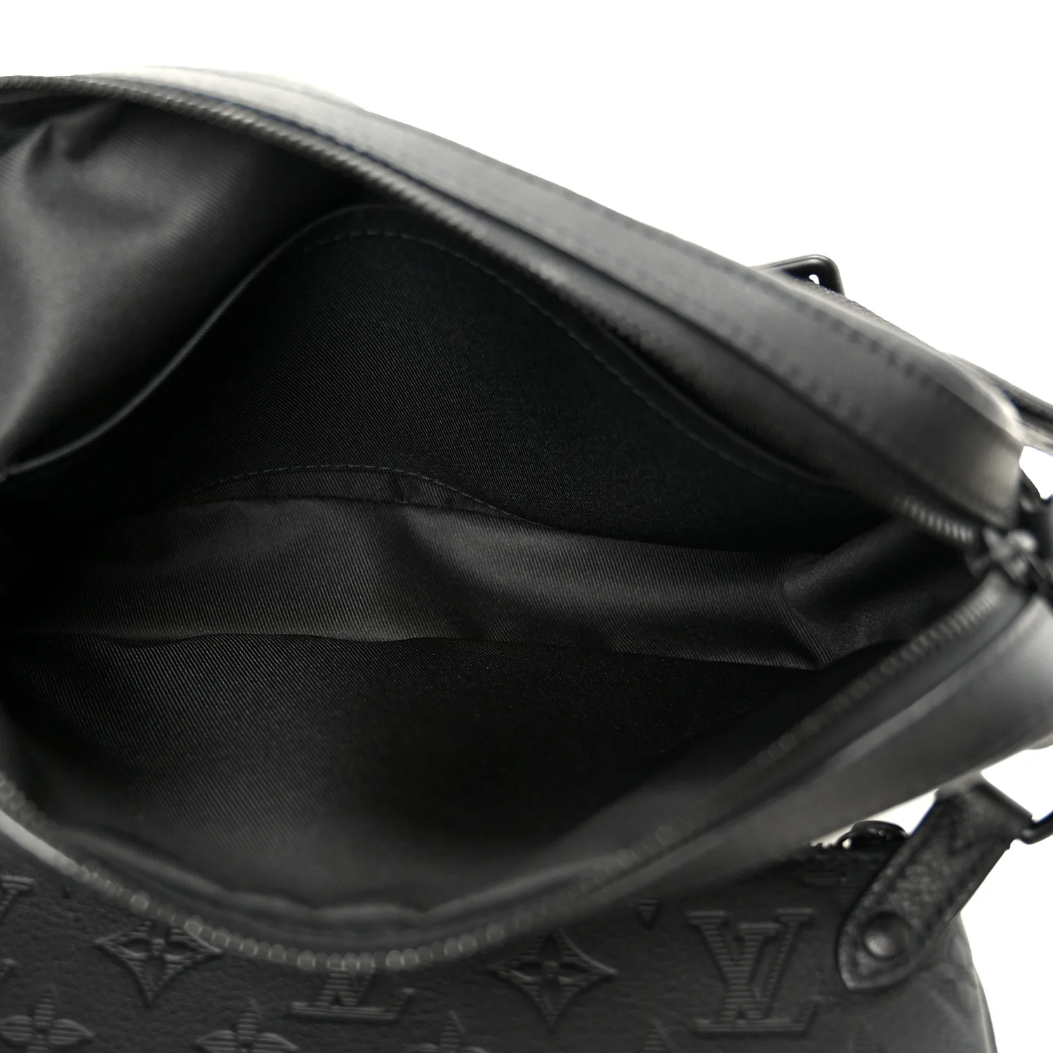Calfskin Monogram Shadow Trio Messenger Black - Image 5