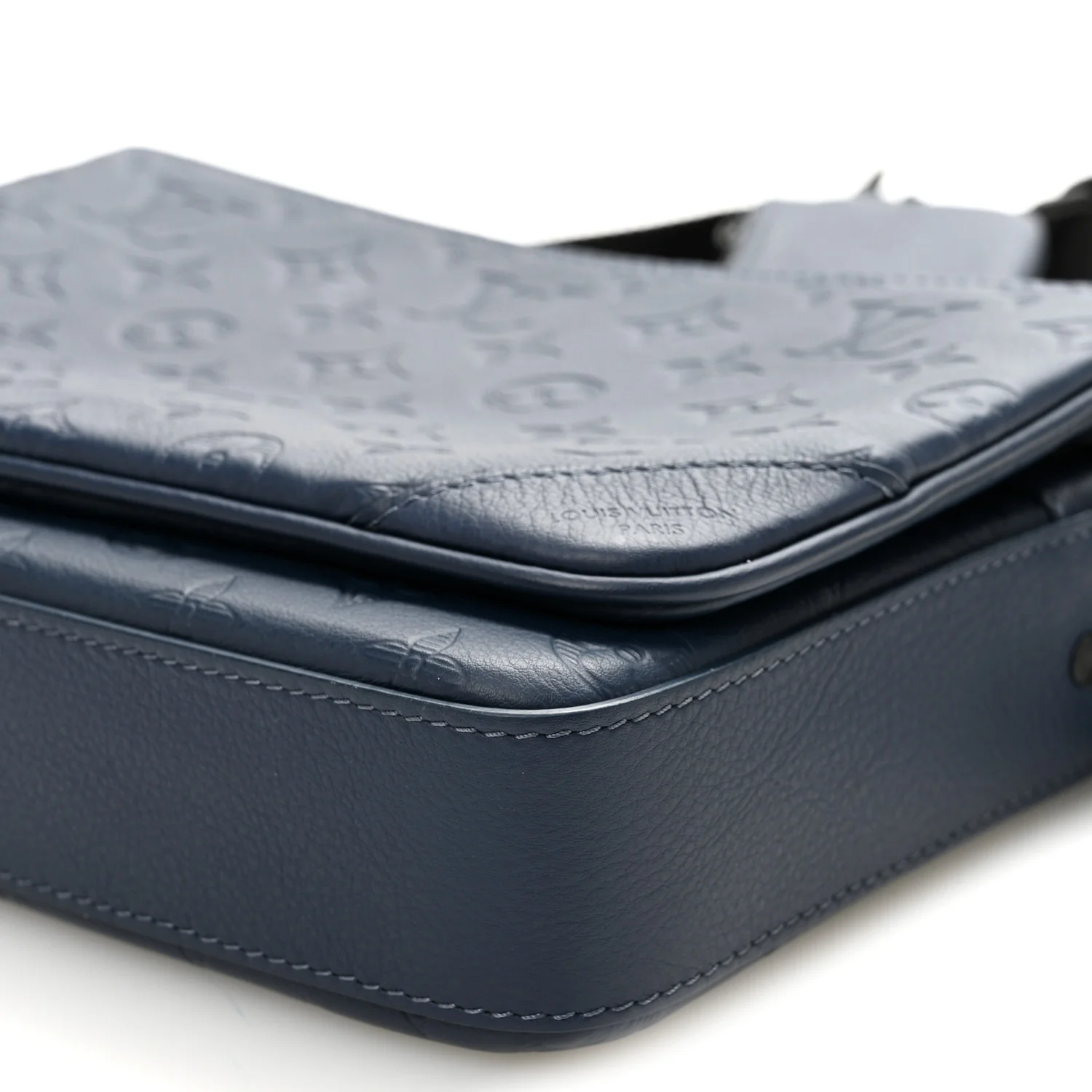 Calfskin Monogram Shadow Trio Messenger Navy - Image 9