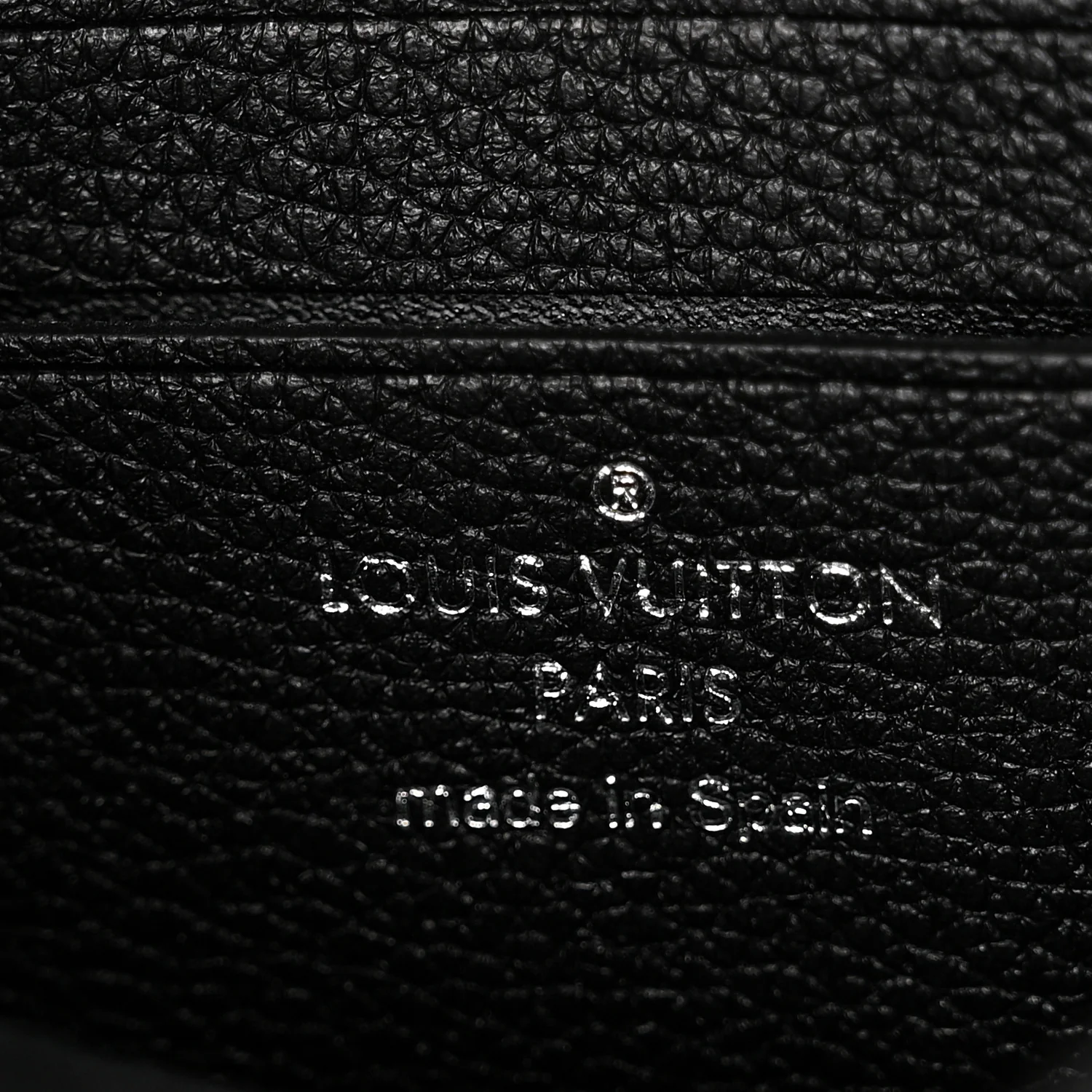 Calfskin Nano Lockme Bucket Black - Image 6