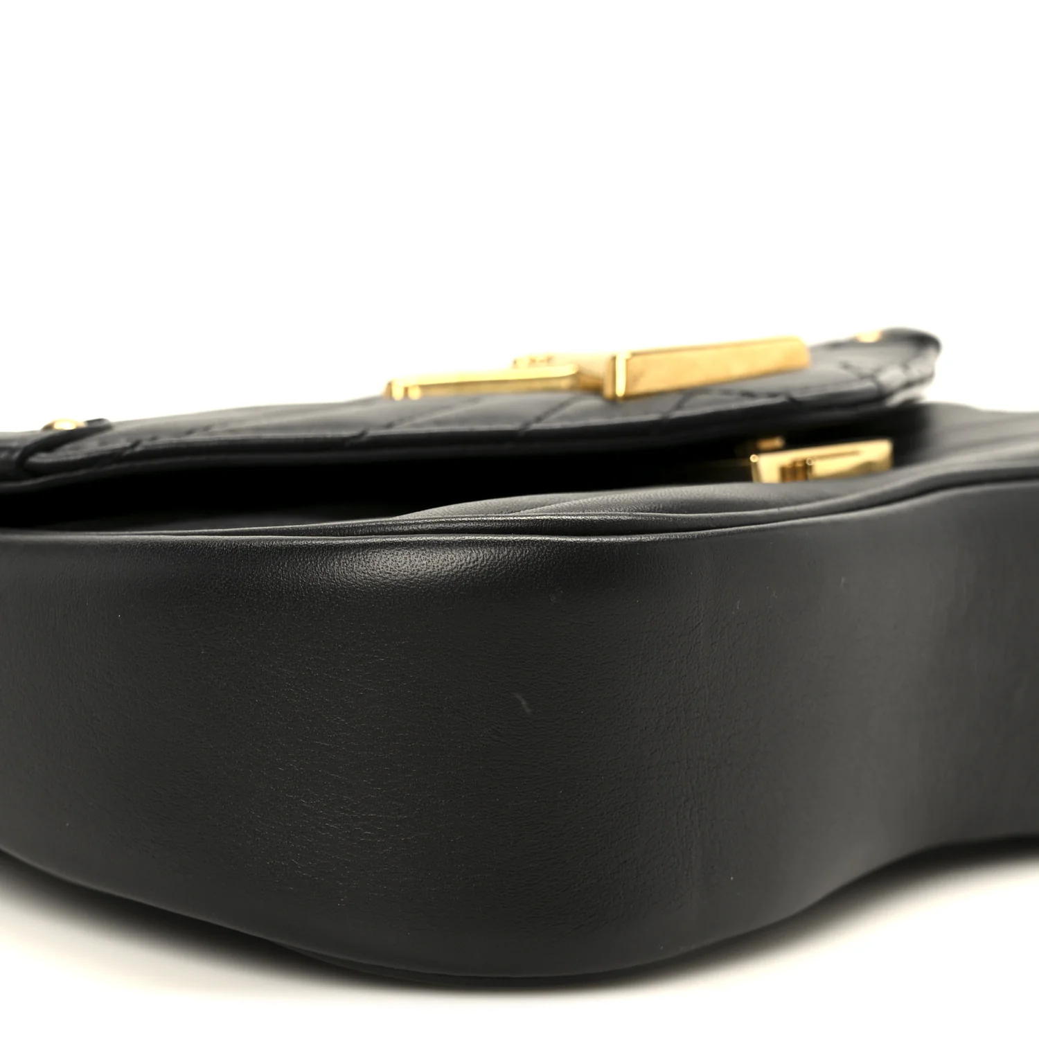 Calfskin New Wave Chain PM Black - Image 11