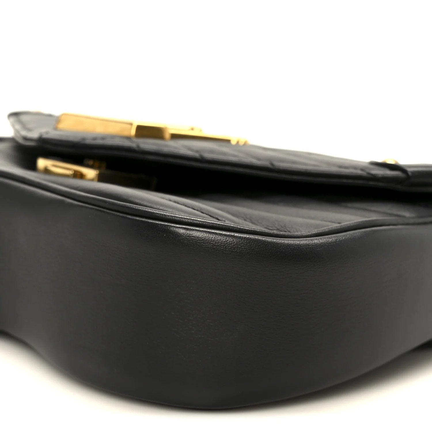 Calfskin New Wave Chain PM Black - Image 12