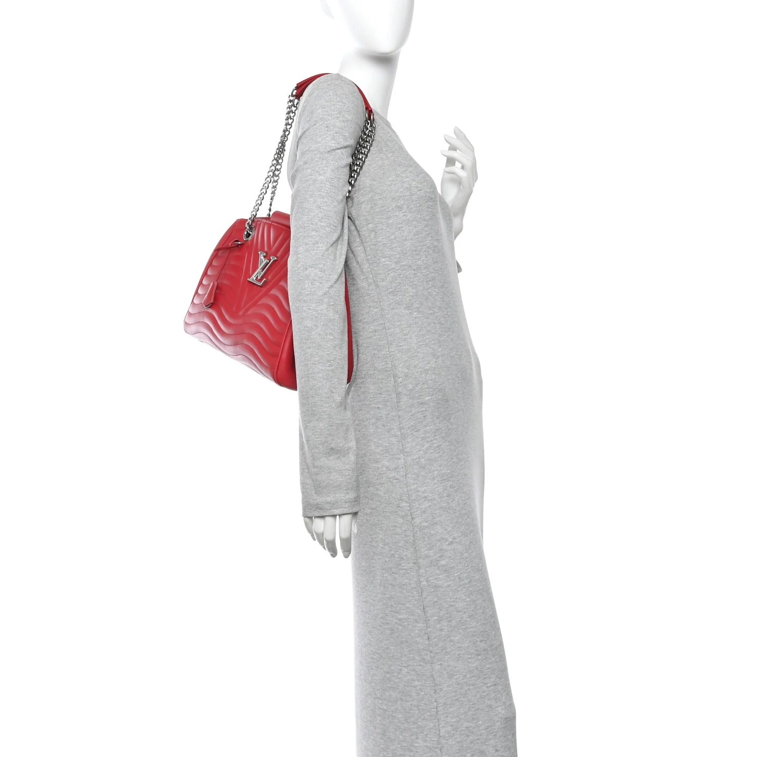 Calfskin New Wave Chain Tote Ecarlate - Image 2