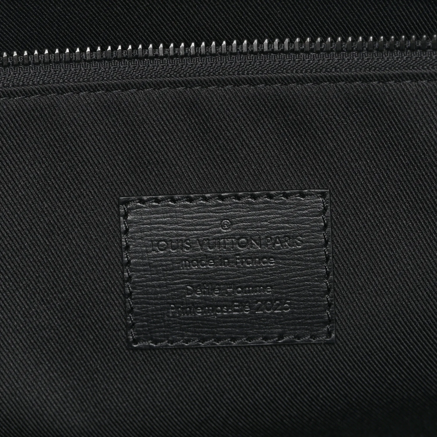 Calfskin Shopper Tote MM Black - Image 7