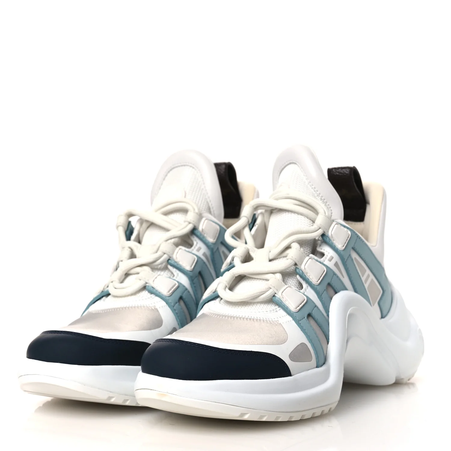 Calfskin Technical Nylon LV Archlight Sneakers 38.5 White Blue Gris - Image 4
