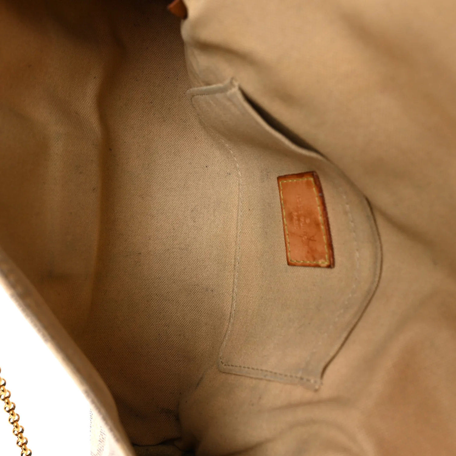 Damier Azur Favorite MM - Image 8