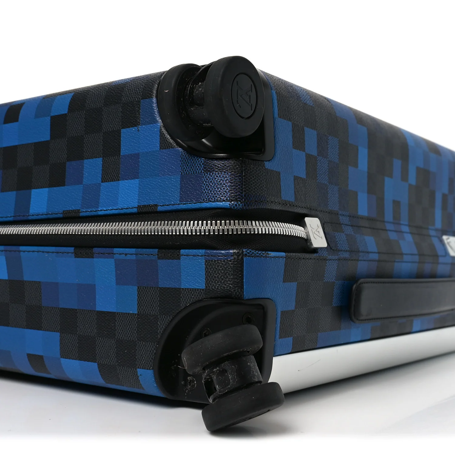 Damier Graphite Giant Pixel Horizon 55 Blue - Image 8