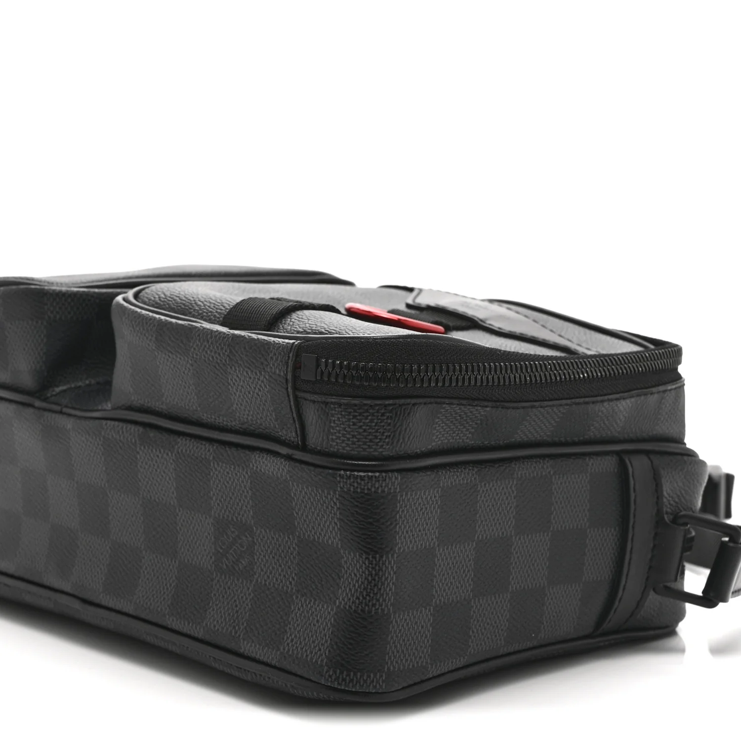 Damier Graphite Utility Messenger - Image 10