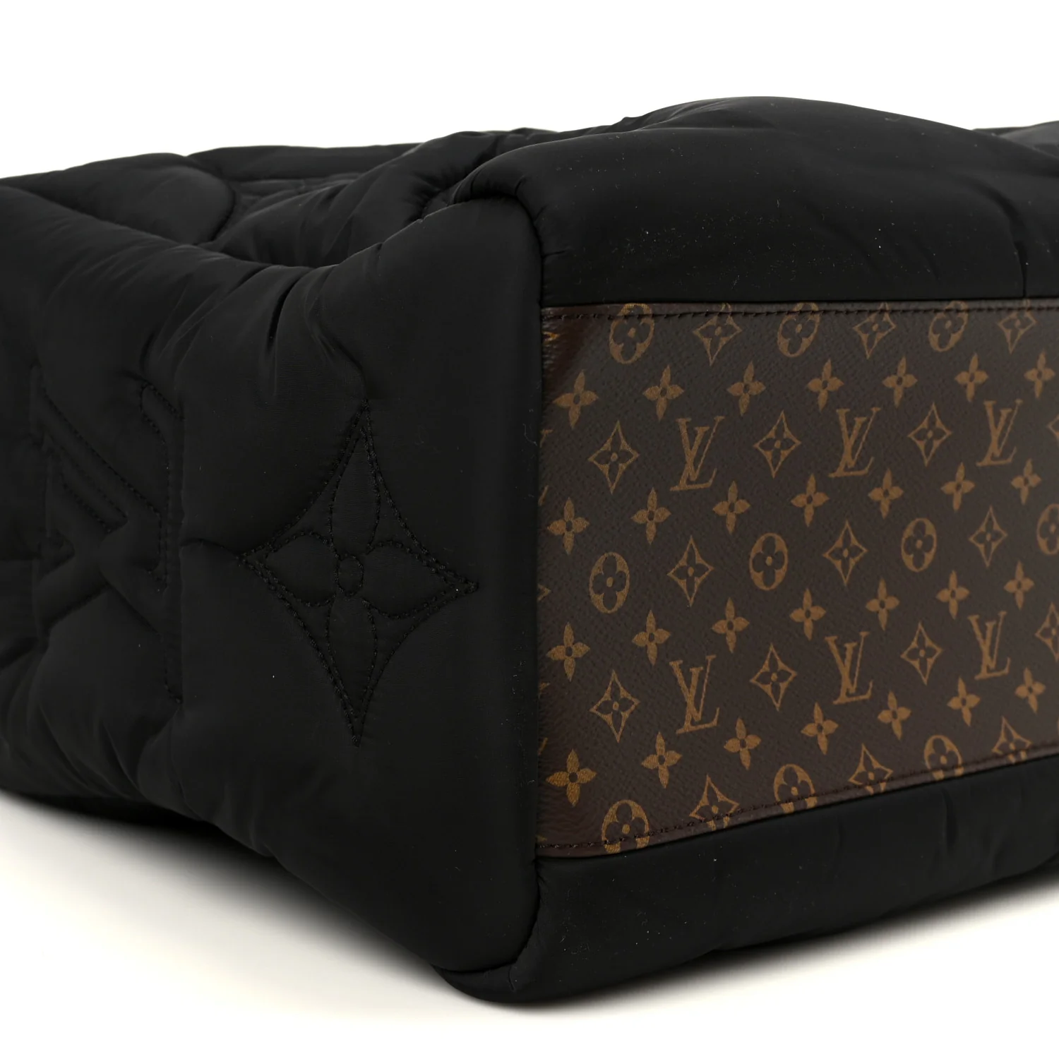 Econyl Monogram Pillow Giant Onthego MM Black - Image 7
