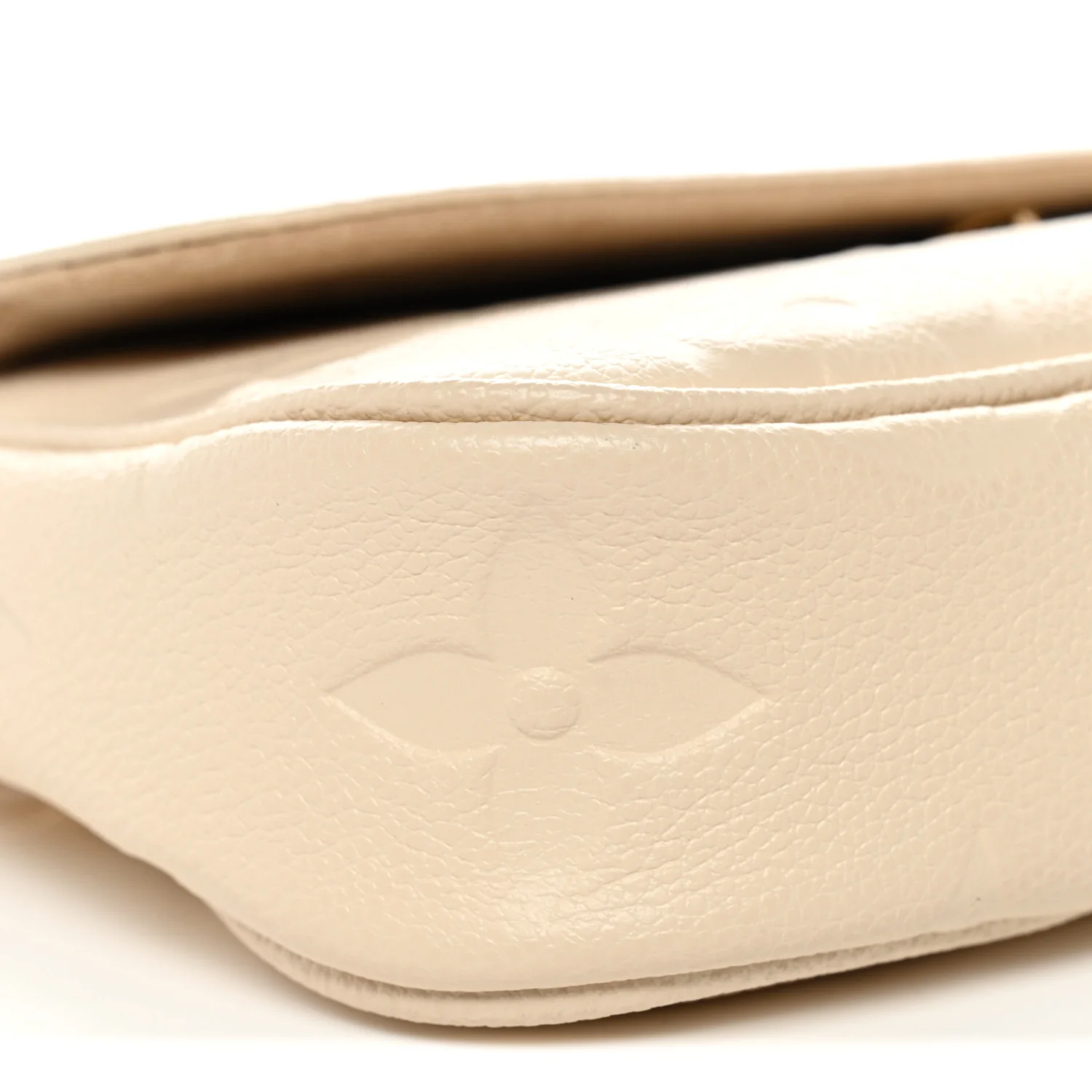 Empreinte Monogram Giant Ivy Wallet On Chain Cream - Image 8