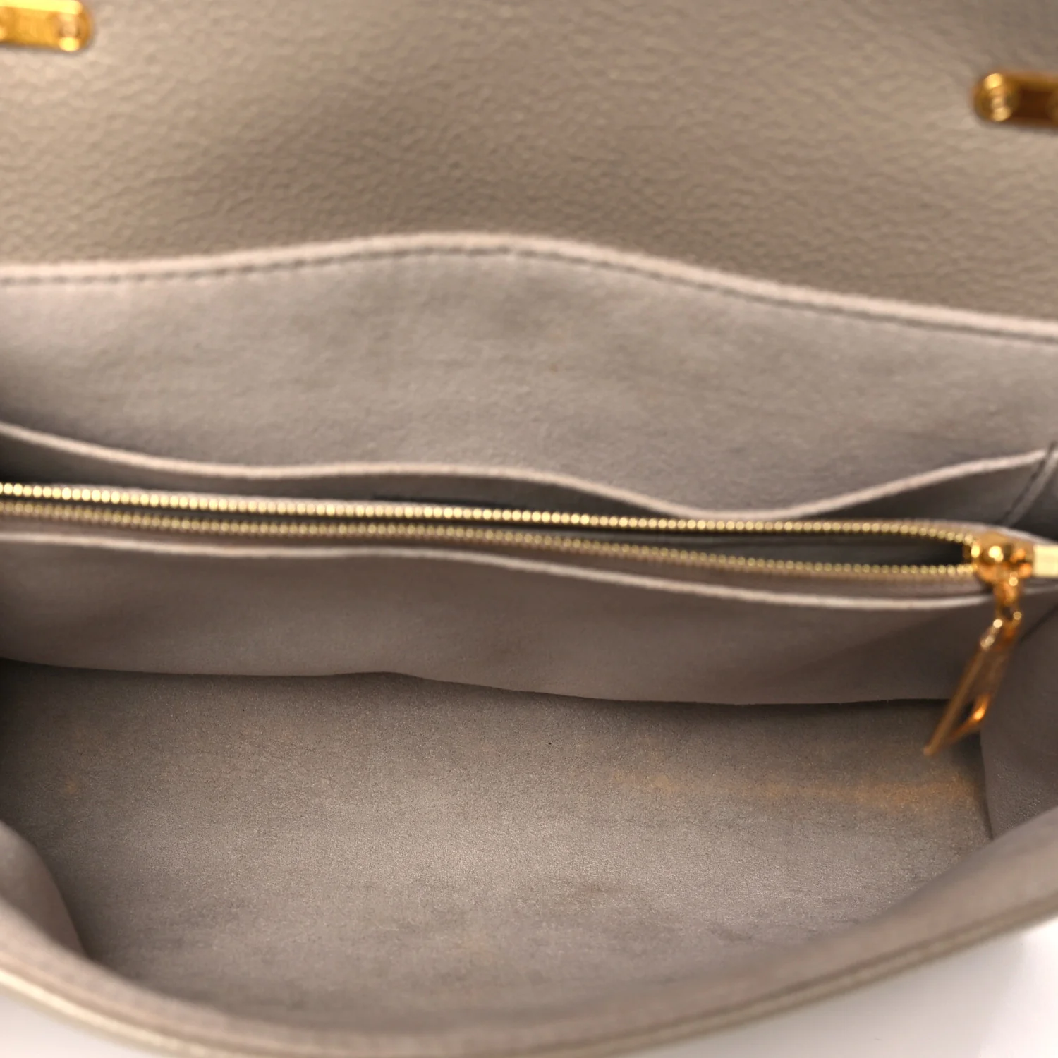 Empreinte Monogram Giant Madeleine MM Dove Grey Beige - Image 5