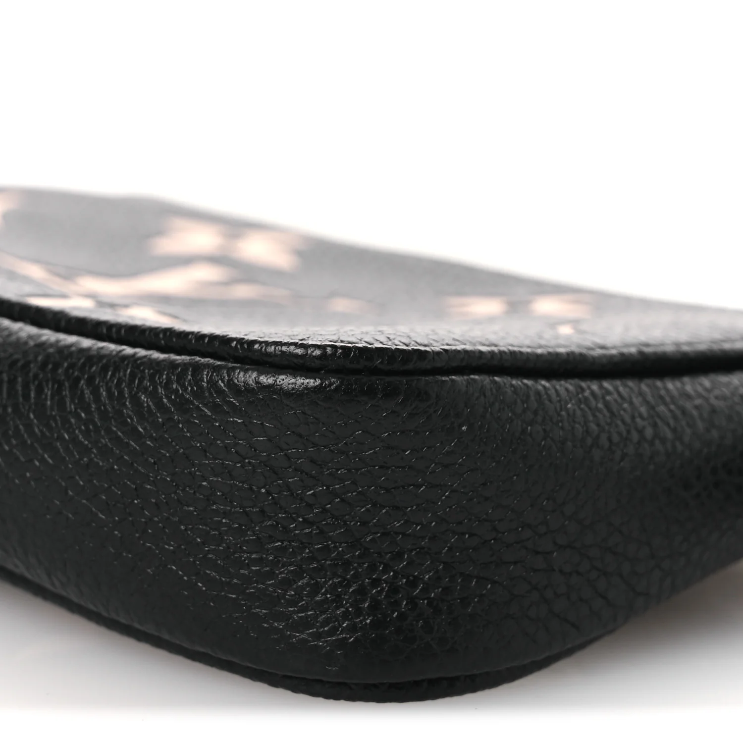 Empreinte Monogram Giant Mini Pochette Accessories Black - Image 9