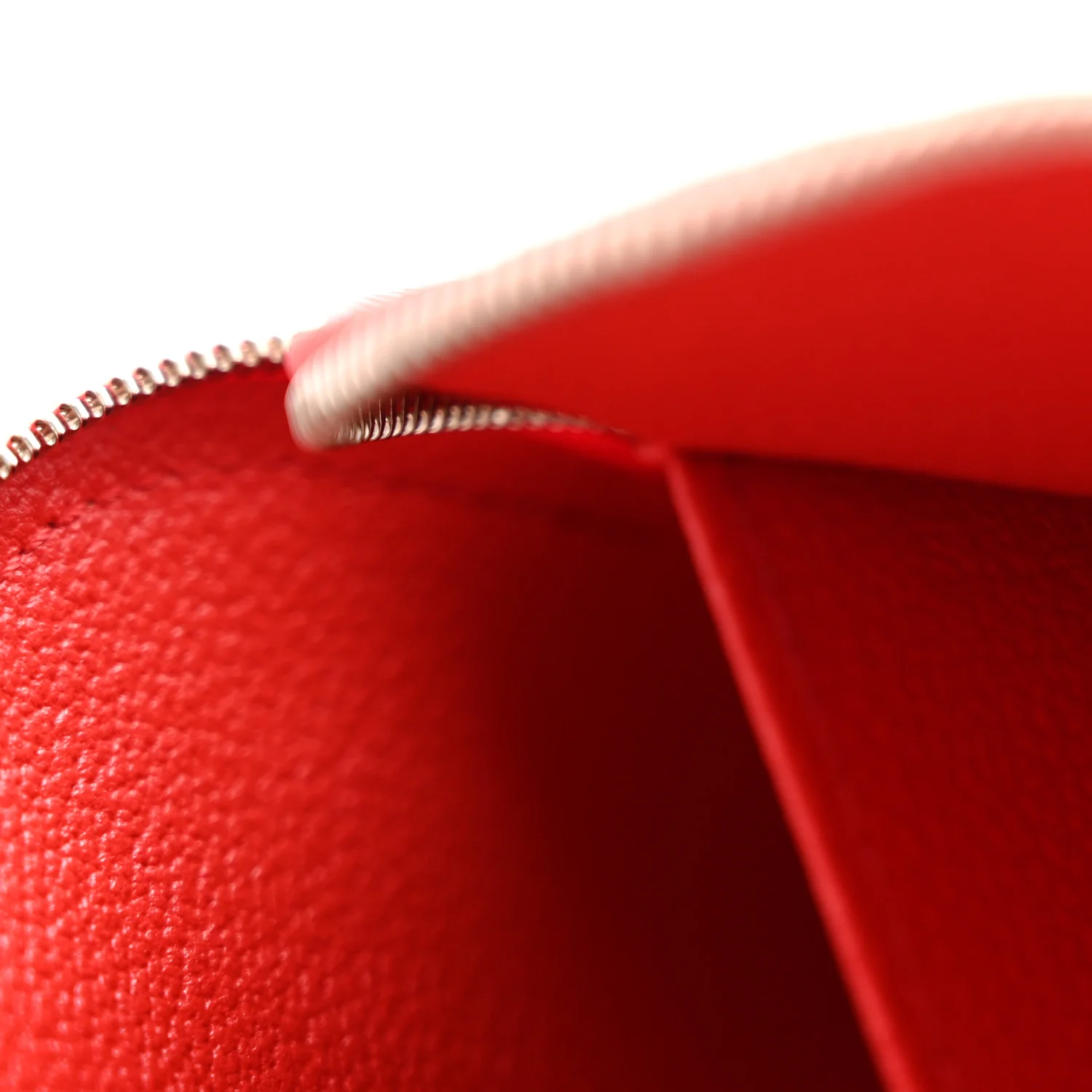 Epi Cosmetic Pouch Coquelicot - Image 7