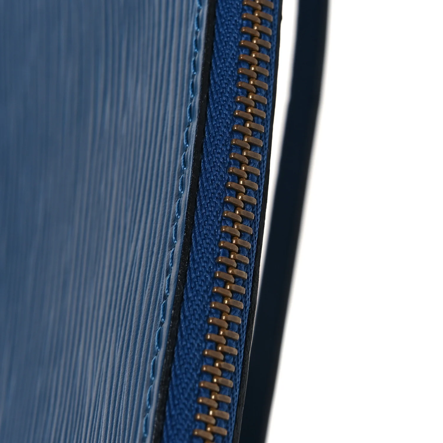 Epi Pochette Accessories 21 Toledo - Image 12
