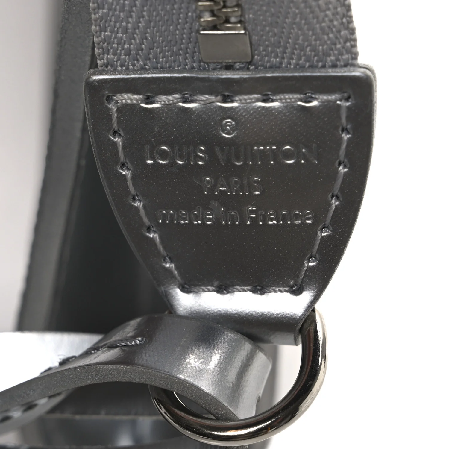 Epi Pochette Accessories Metallic Silver - Image 6