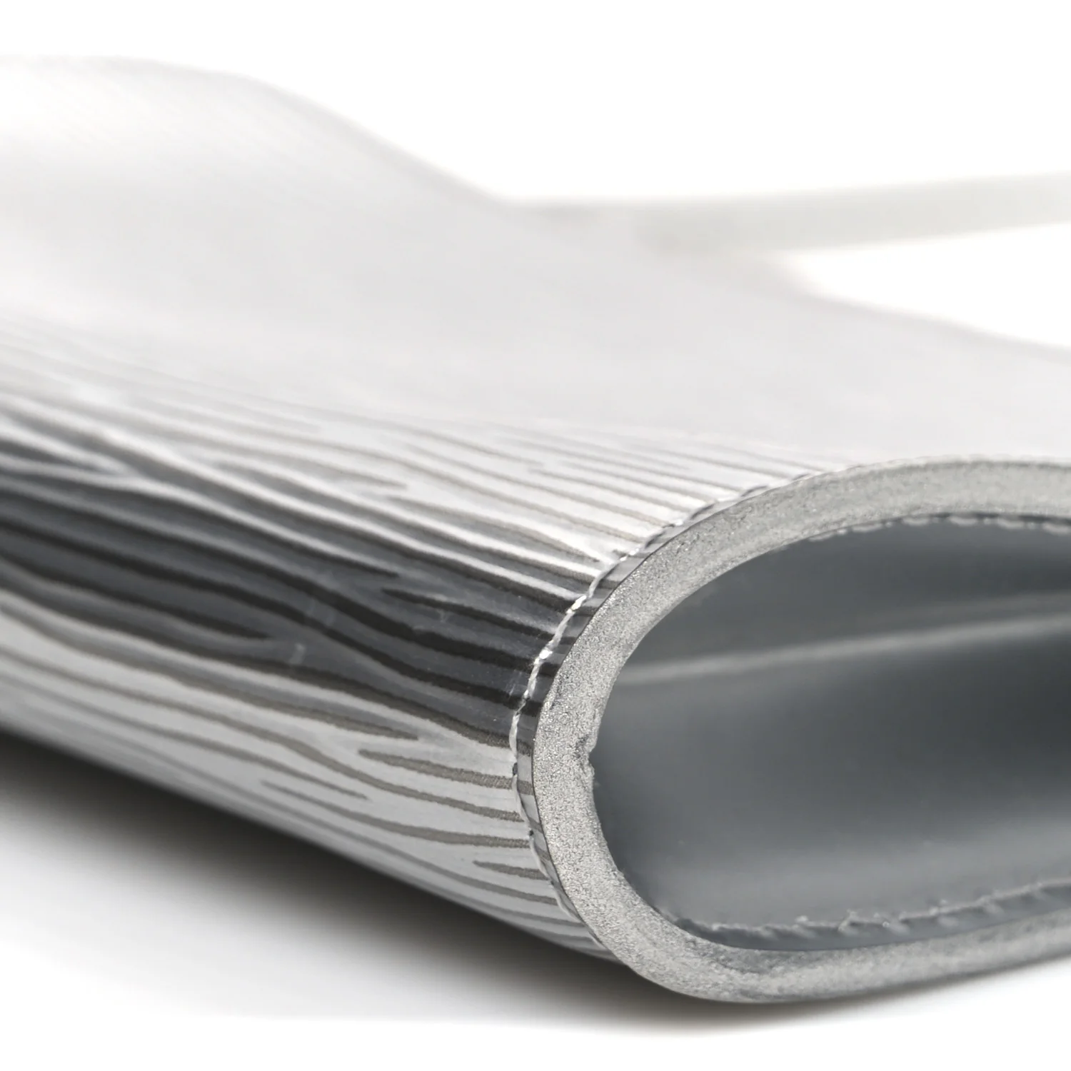 Epi Pochette Accessories Metallic Silver - Image 9