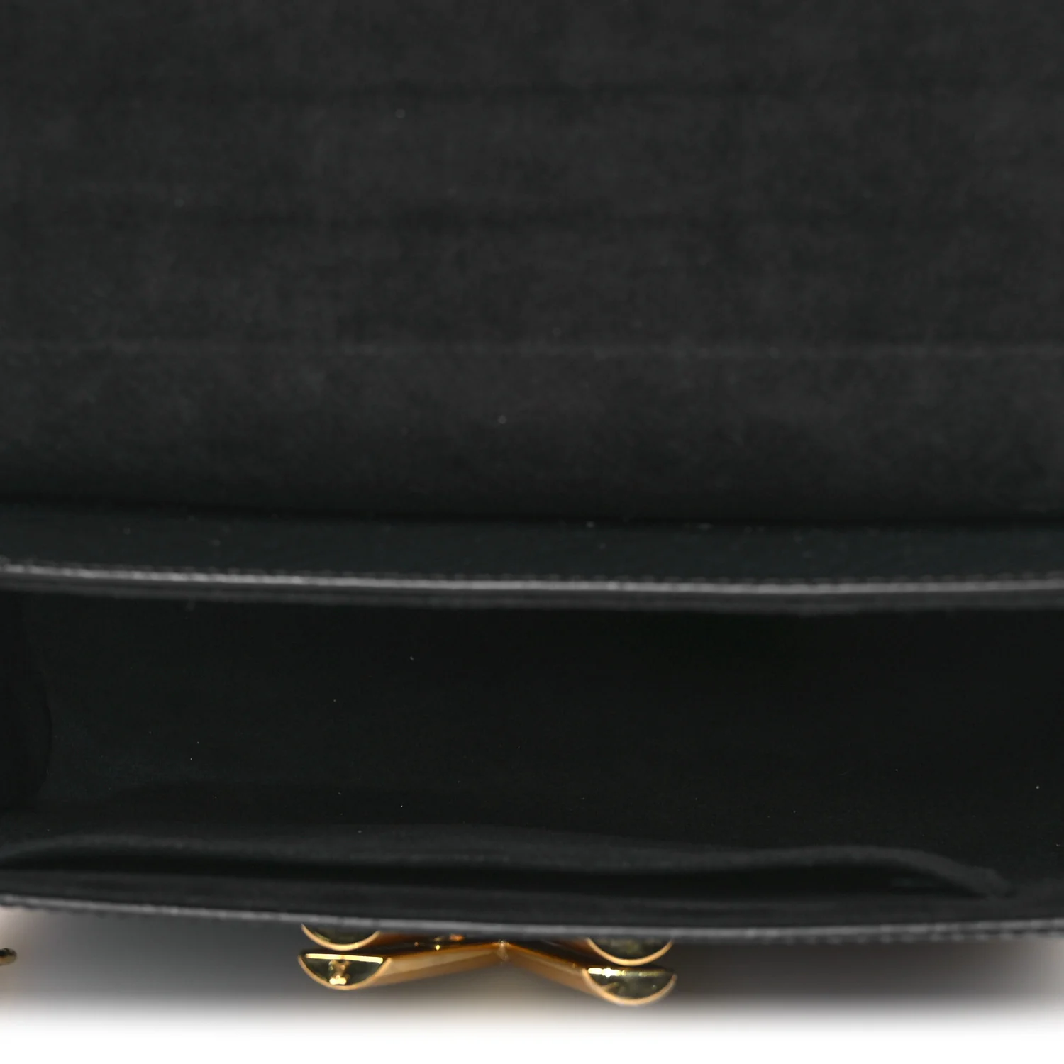 Epi Twist Shoulder Bag MM Black - Image 6