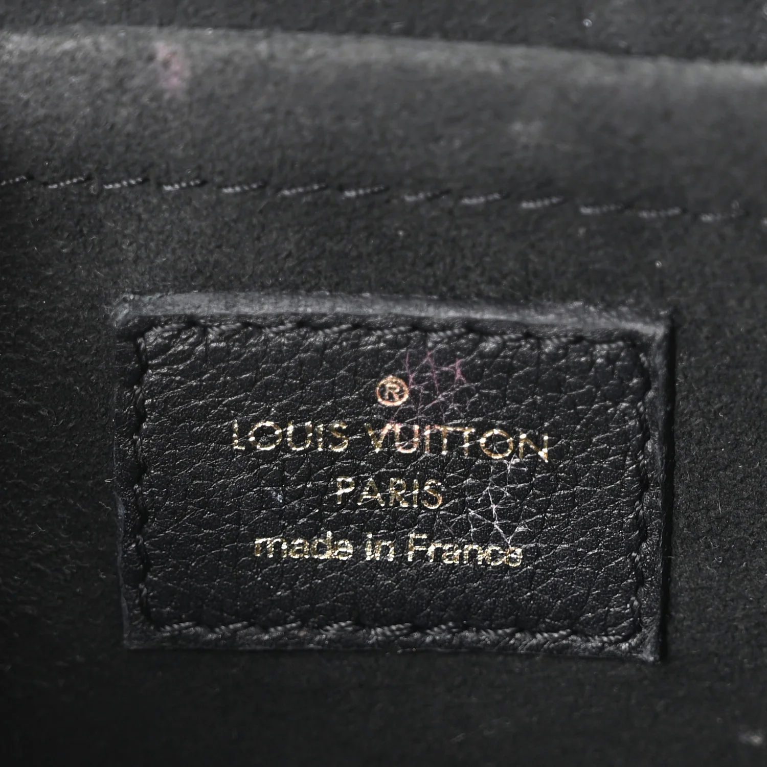 Grained Calfskin Lockme Tender Black - Image 6