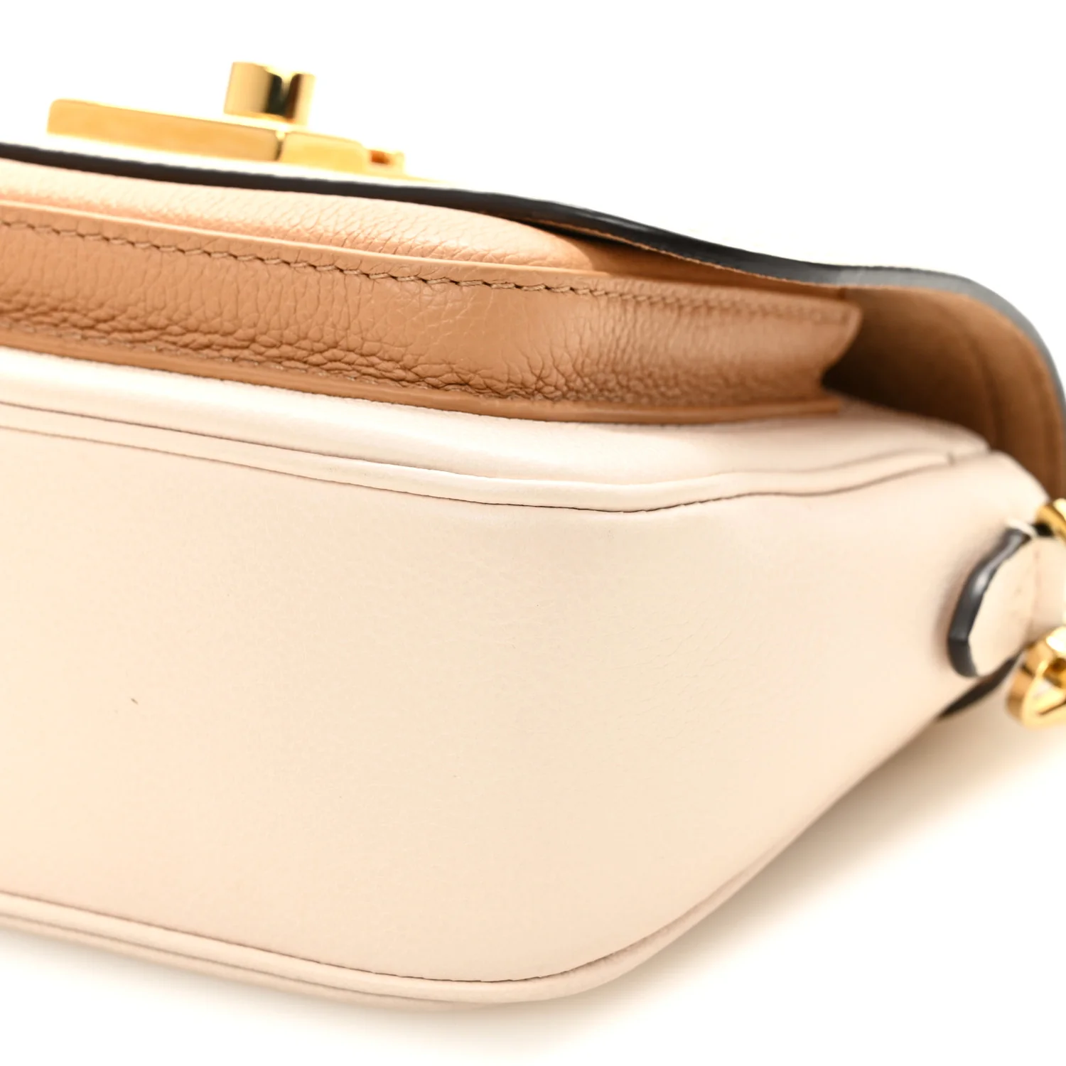 Grained Calfskin Lockme Tender Quartz - Image 9