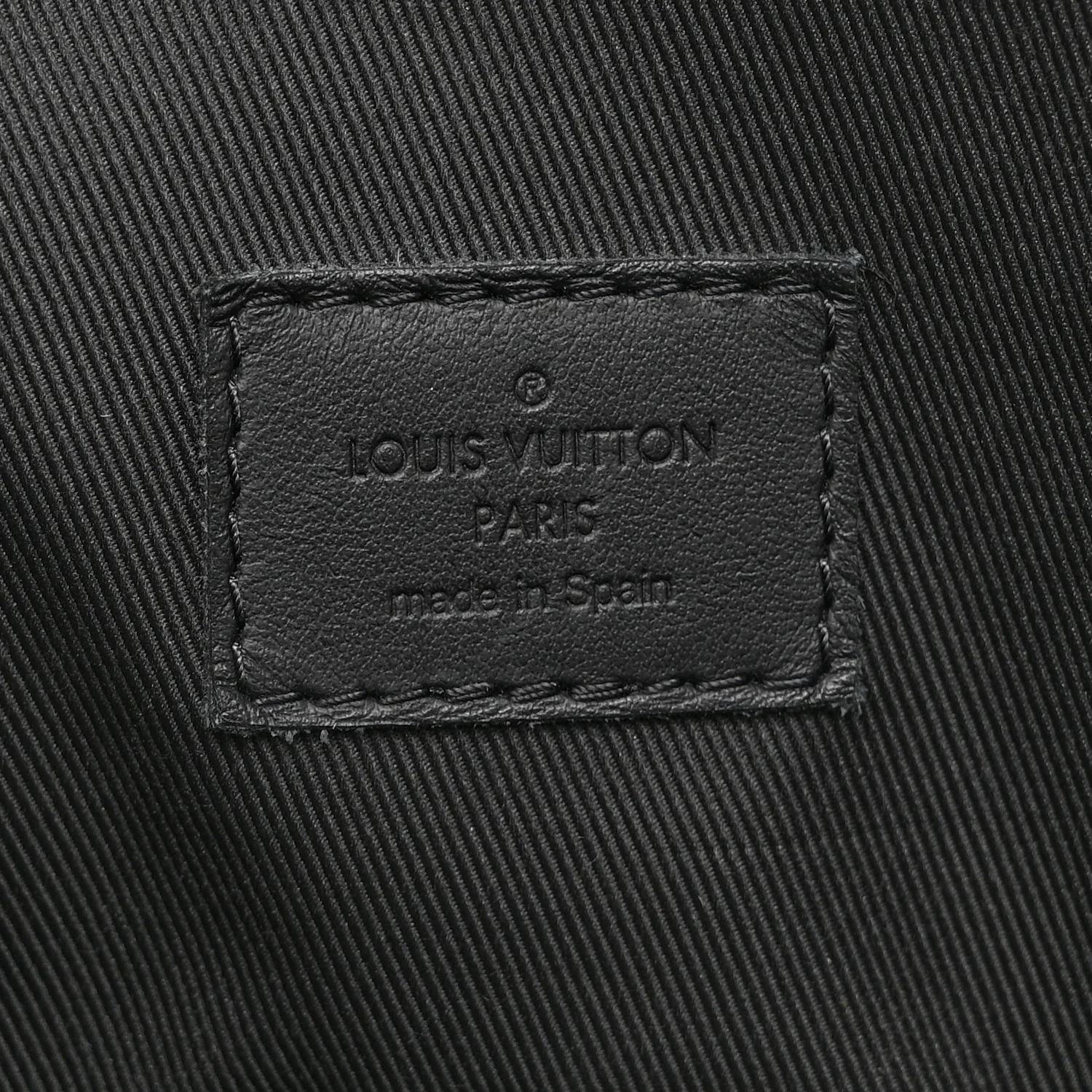 Grained Calfskin LV Aerogram Tote Black - Image 6