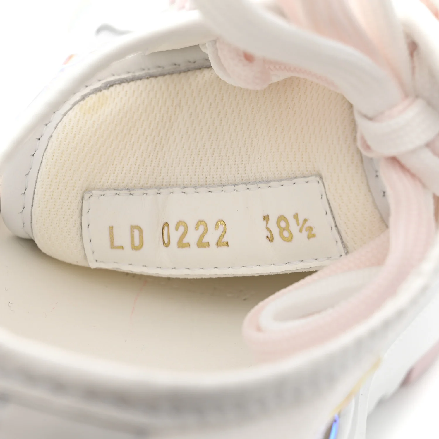 Iridescent Technical Mesh Monogram LV Squad Low Top Sneakers 38.5 Rose Clair - Image 9