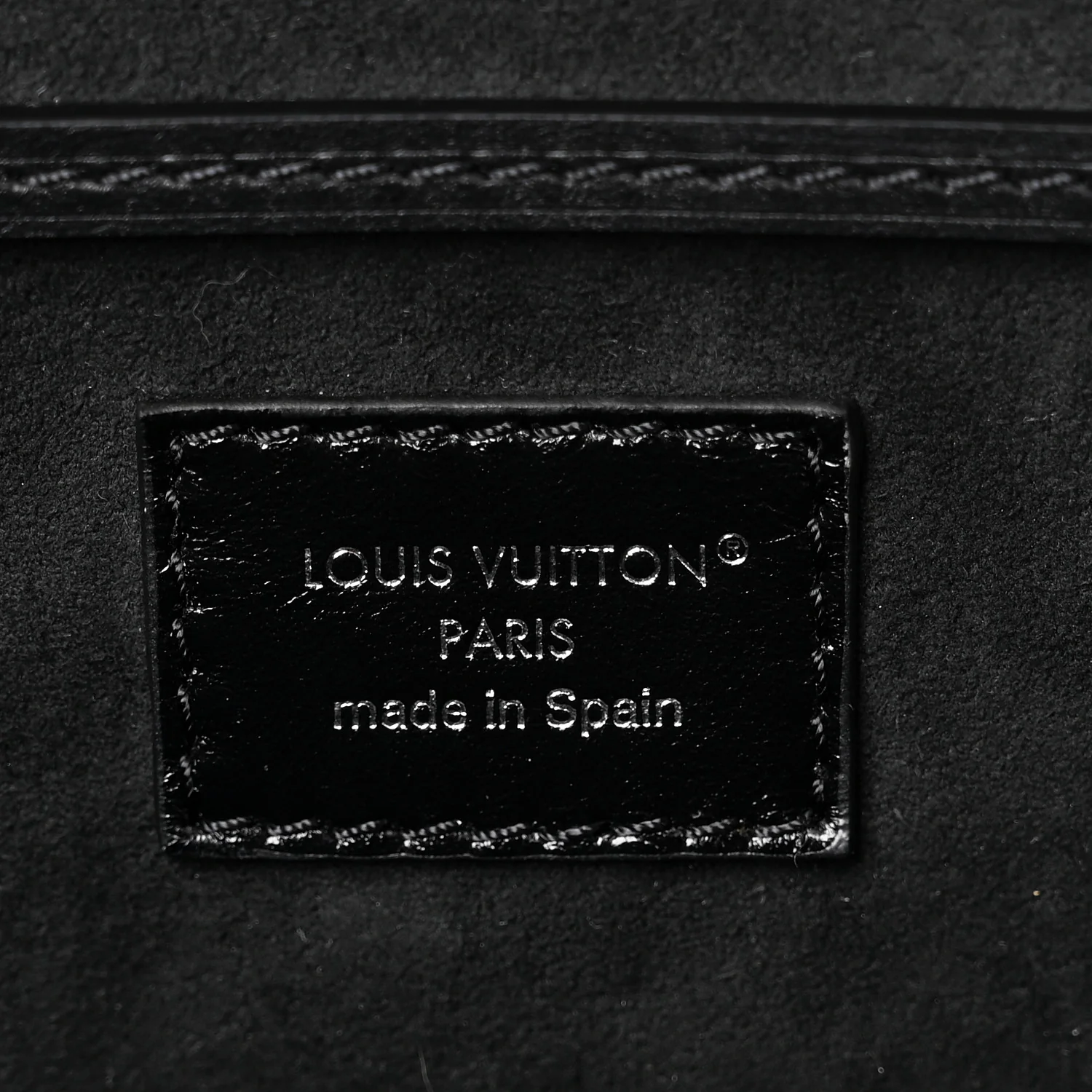 Lambskin Monogram Montsouris Vibe PM Black - Image 6