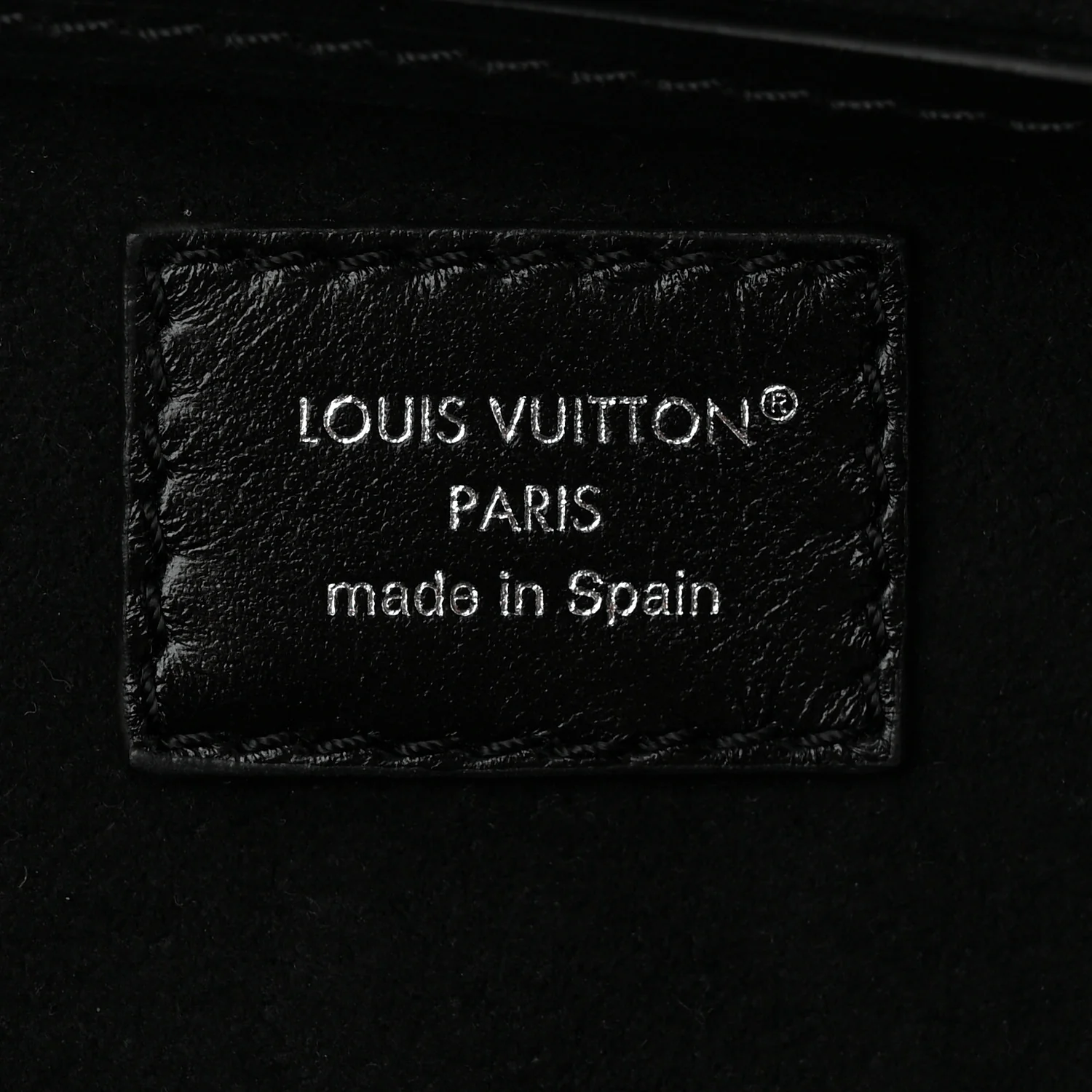 Lambskin Monogram Montsouris Vibe PM Black - Image 6