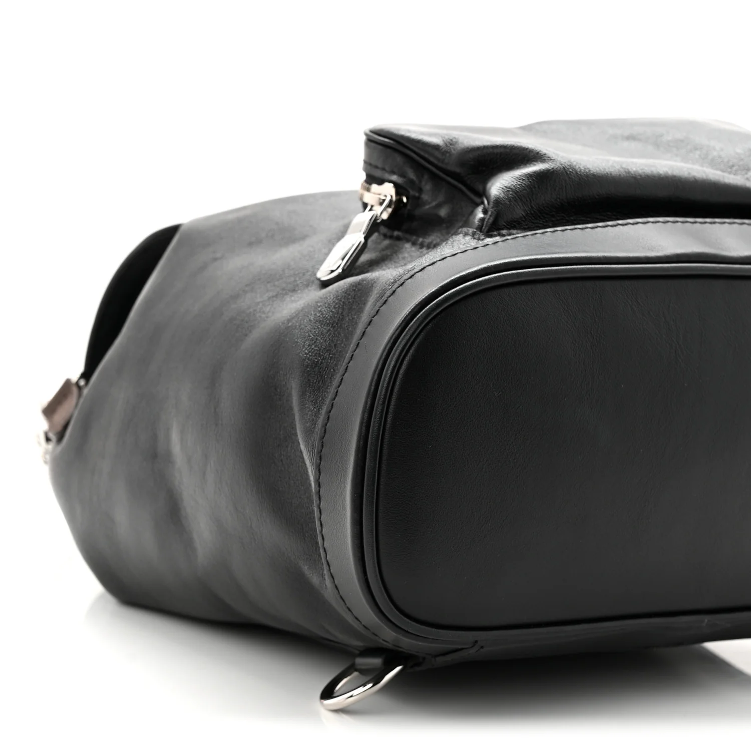 Lambskin Monogram Montsouris Vibe PM Black - Image 8