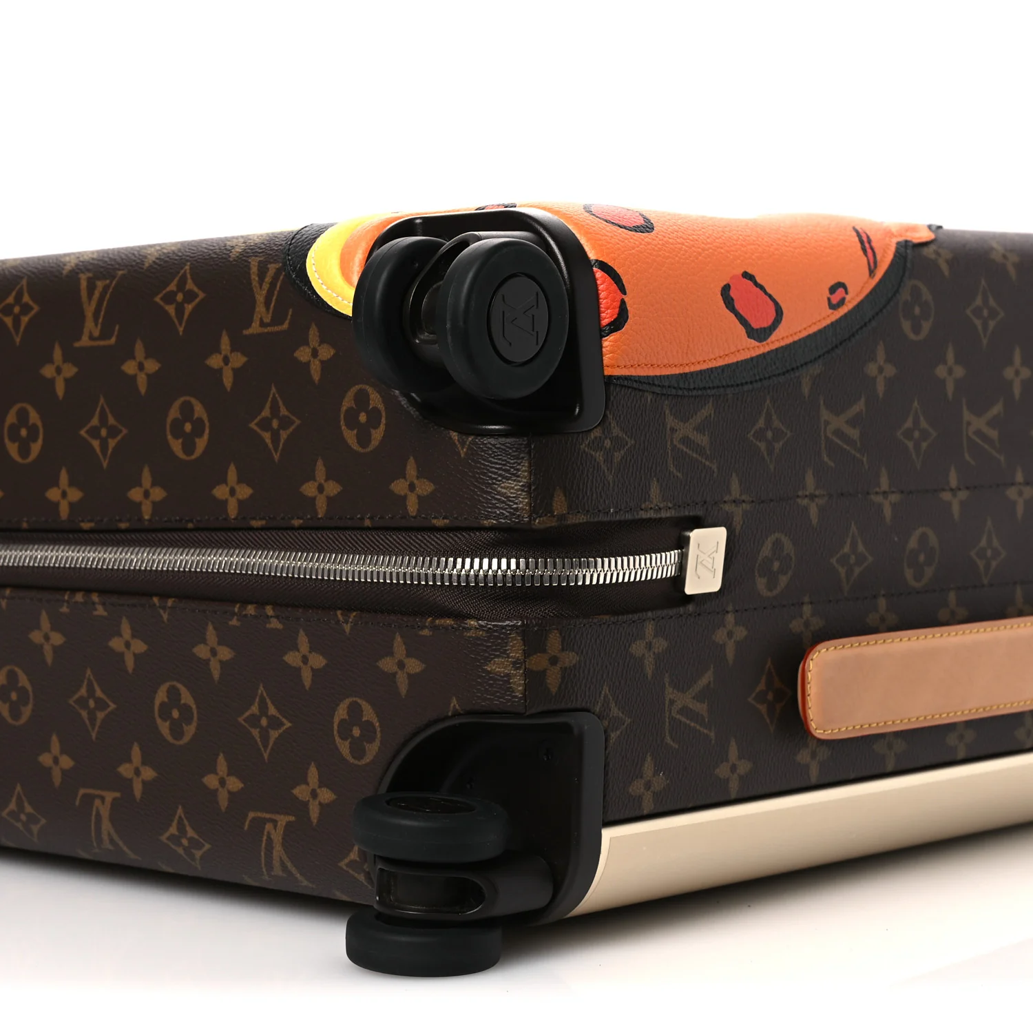 LV X Sun Yitian Monogram Leopard Horizon 55 - Image 8