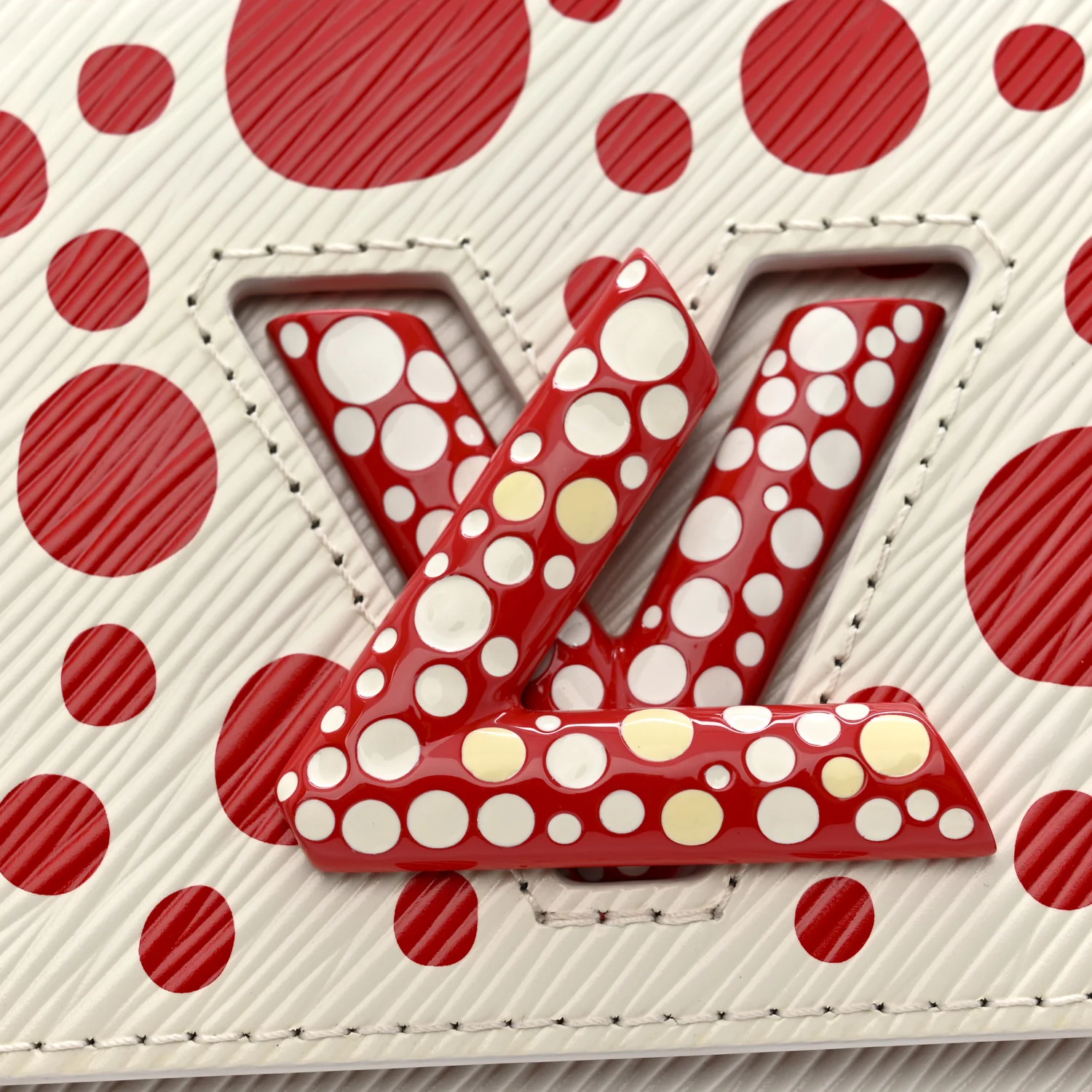 LV X YK Epi Infinity Dots Twist Shoulder Bag PM White Red - Image 15