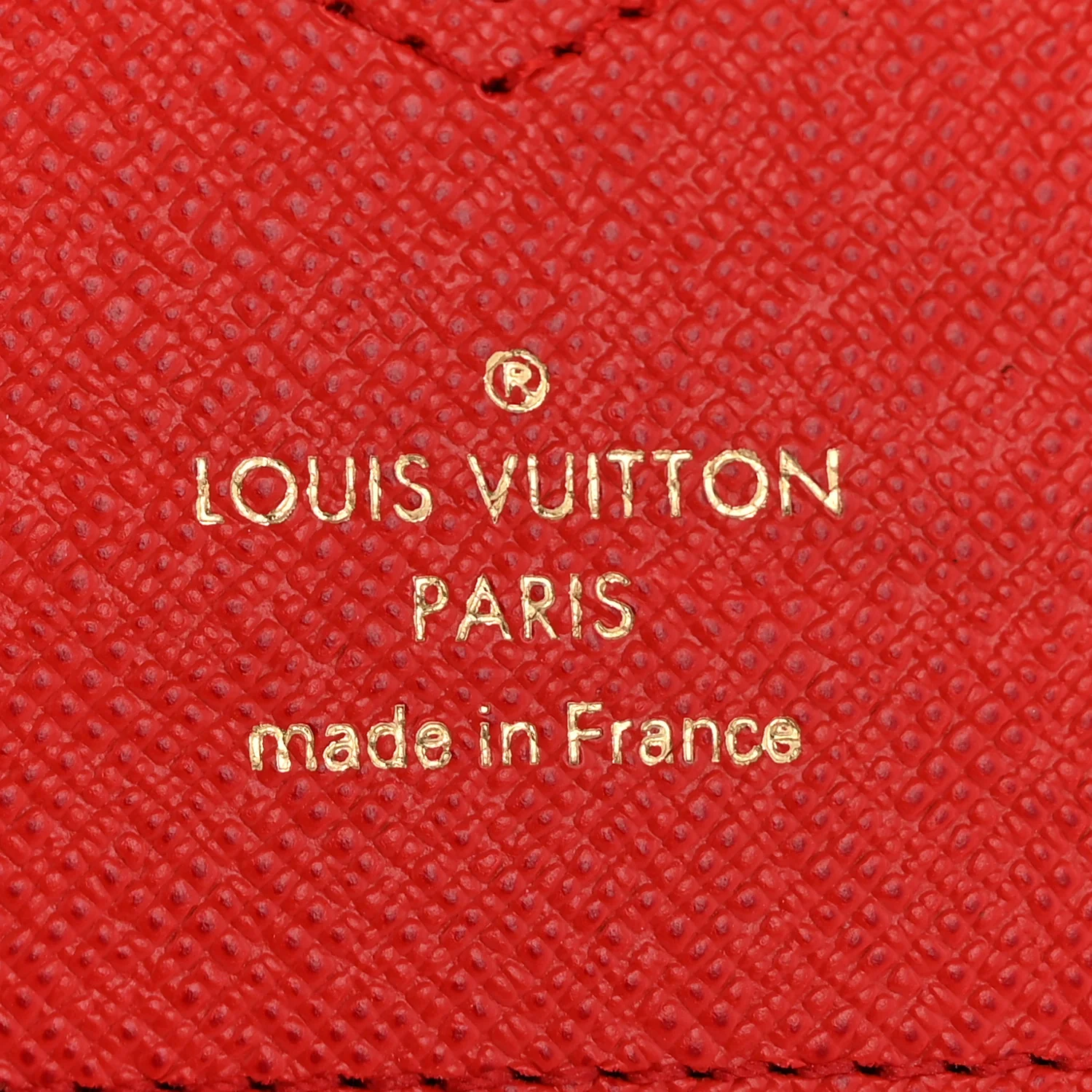 Monogram 2019 Christmas Animation Passport Cover Rouge - Image 6