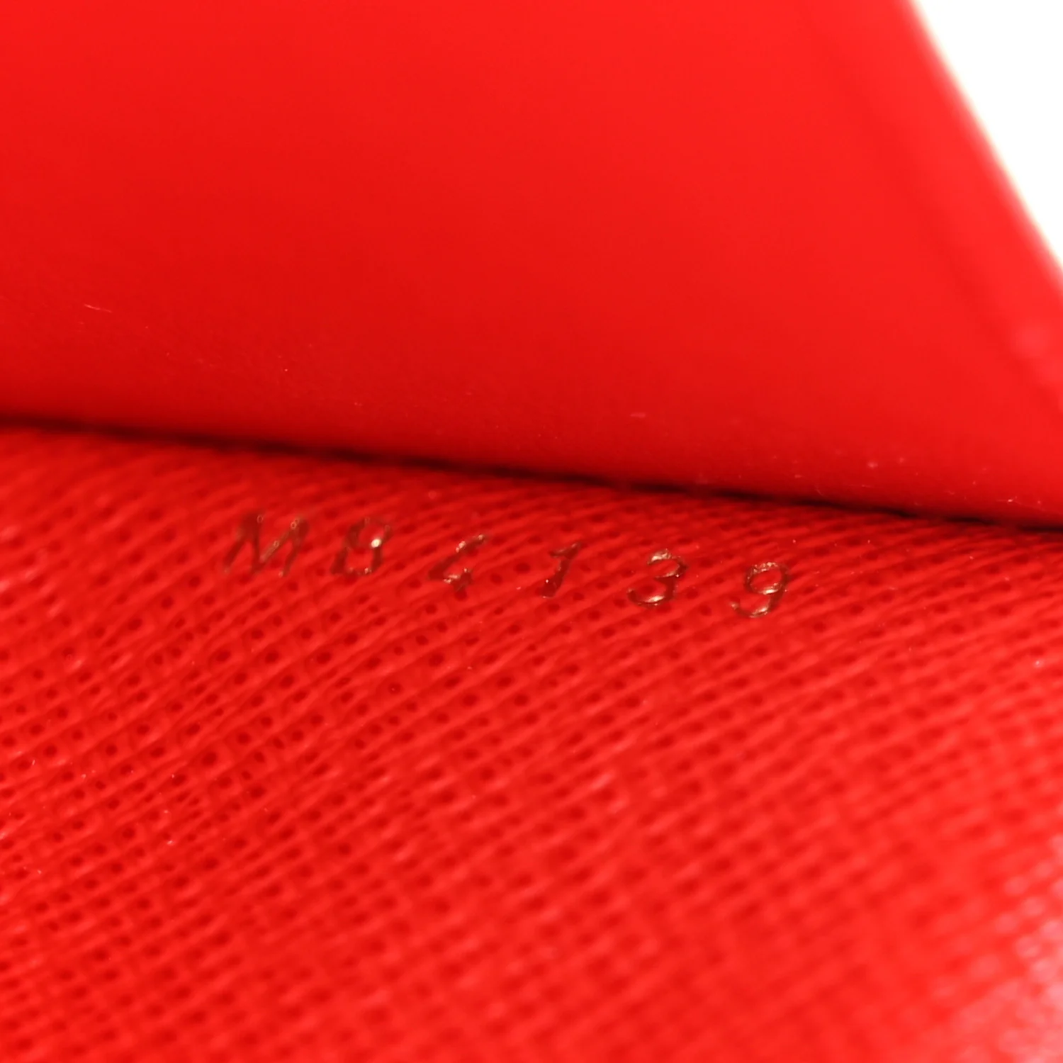 Monogram 2019 Christmas Animation Passport Cover Rouge - Image 7