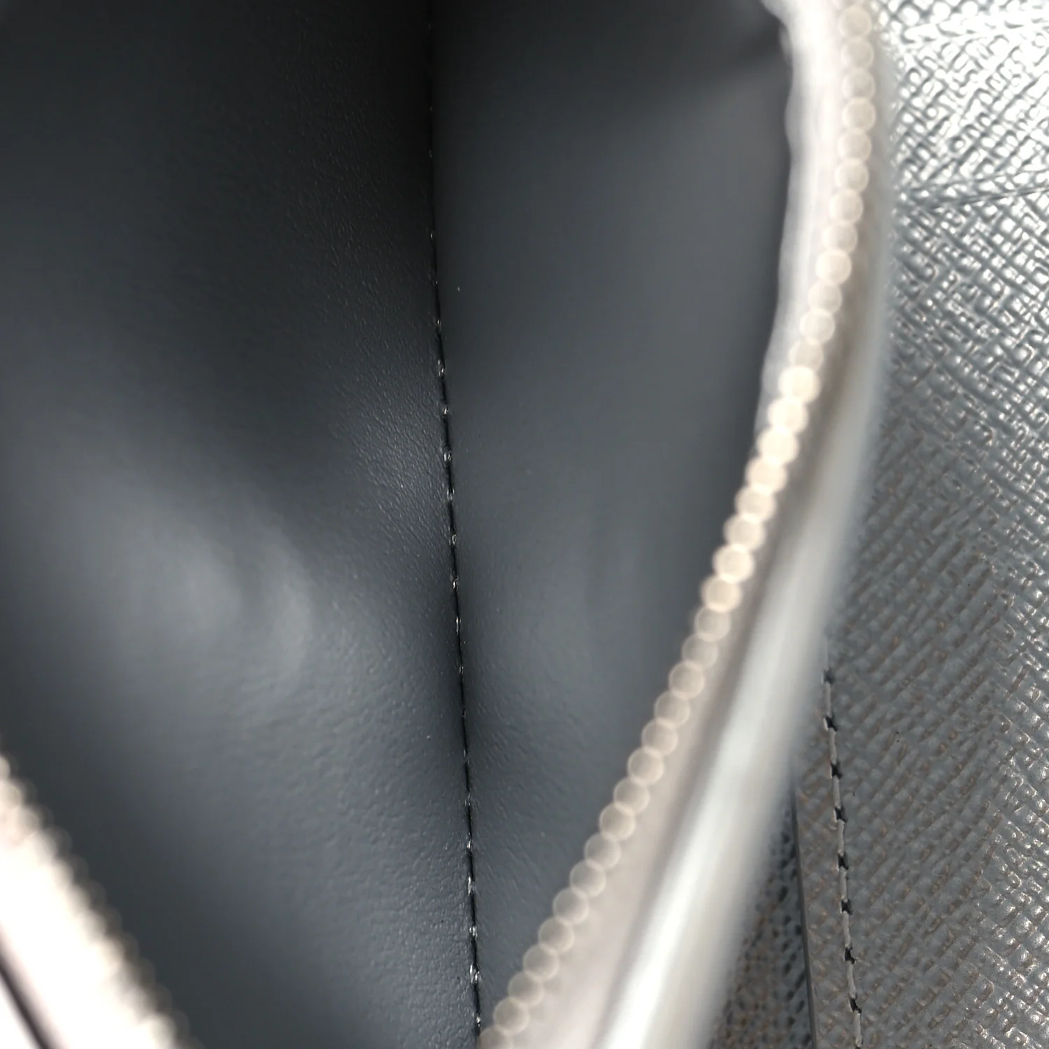 Monogram 57th Street NYC Victorine Wallet Silver - Image 6