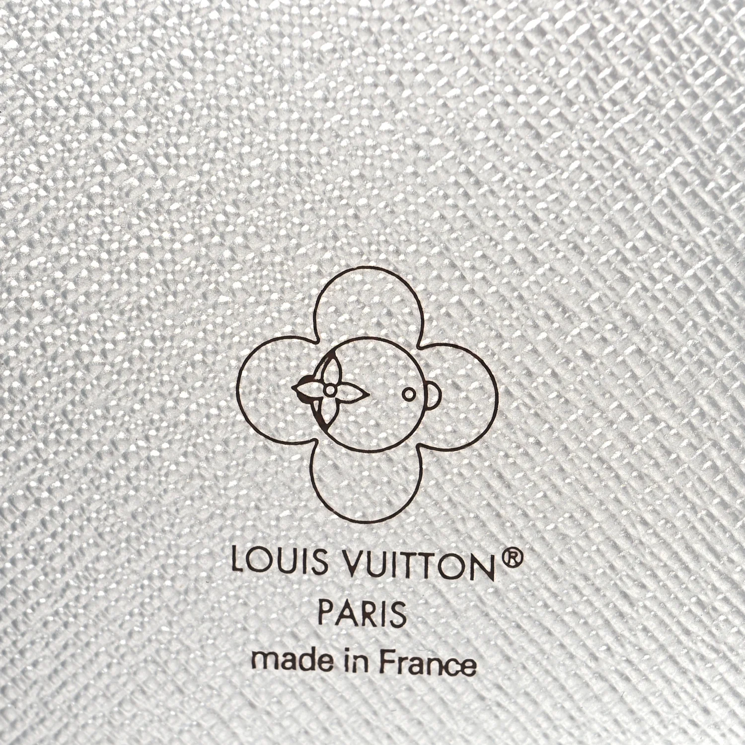 Monogram 57th Street NYC Victorine Wallet Silver - Image 7