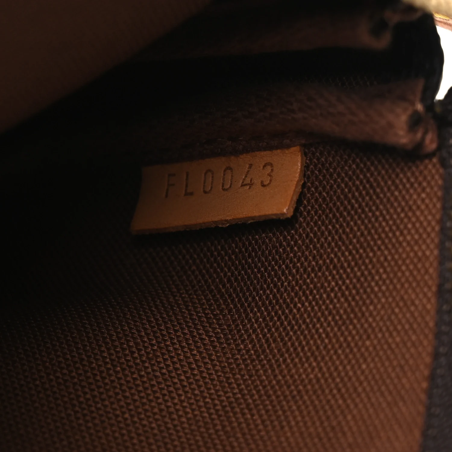 Monogram Bucket Pochette Accessories - Image 7