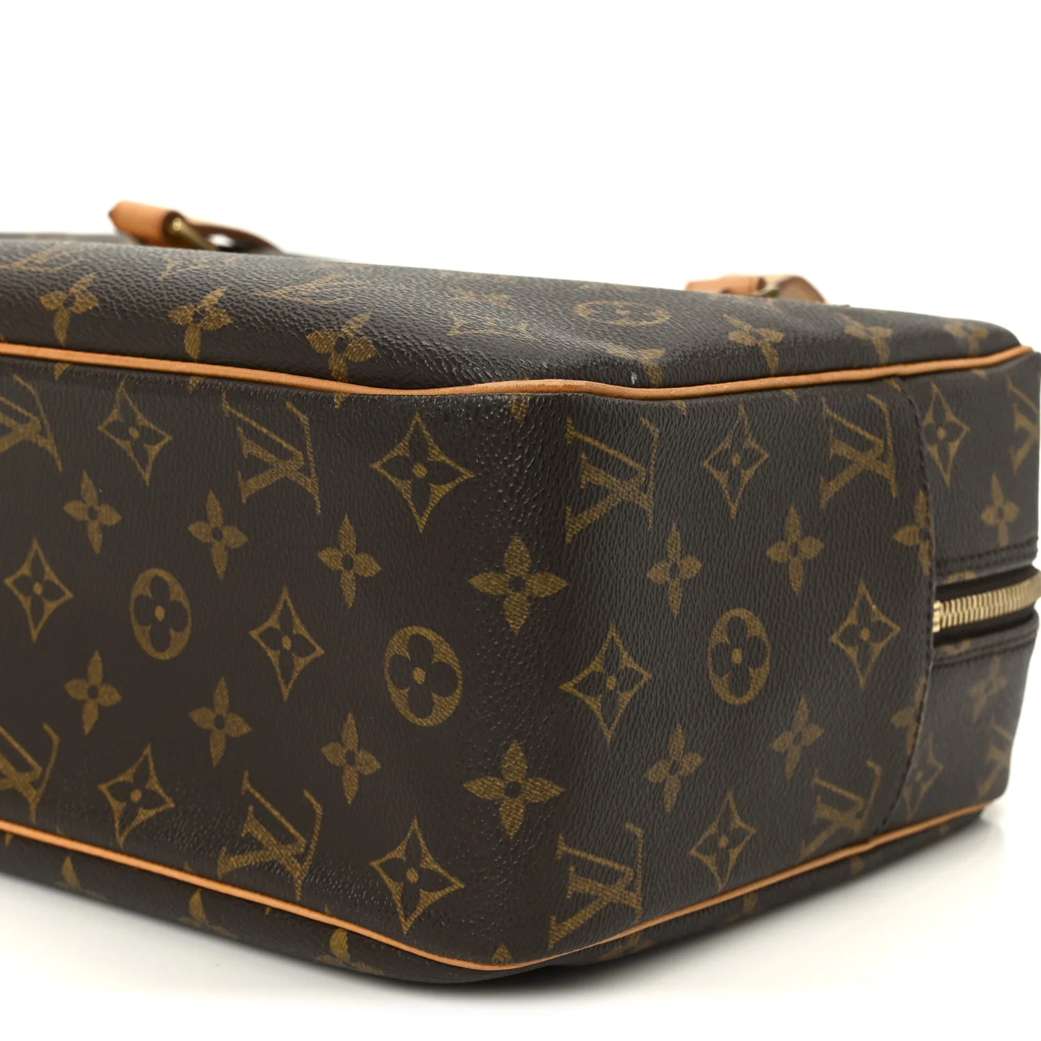 Monogram Cite GM - Image 10