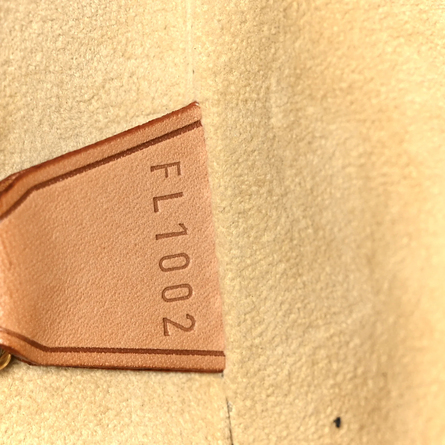 Monogram Cite GM - Image 7