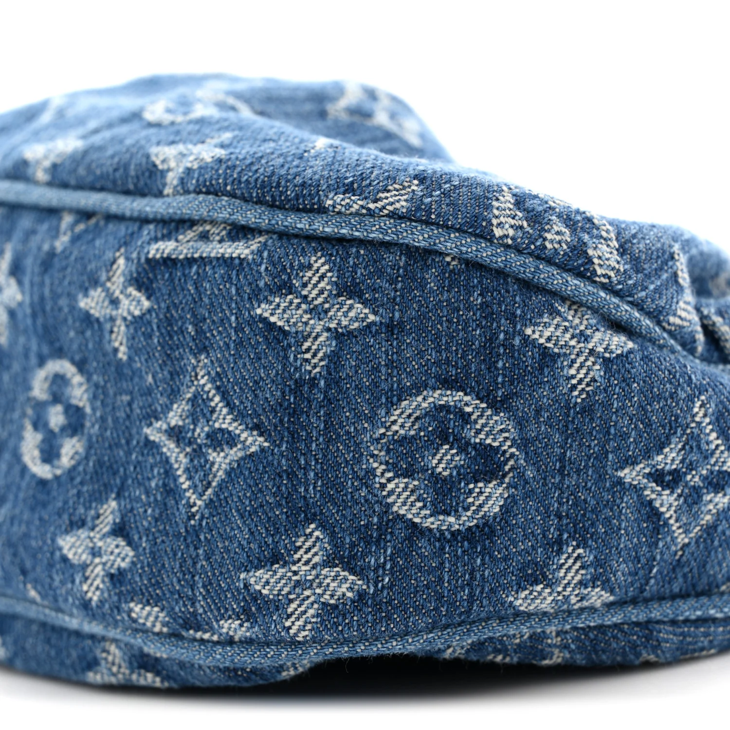 Monogram Denim Pochette Valley Blue - Image 9