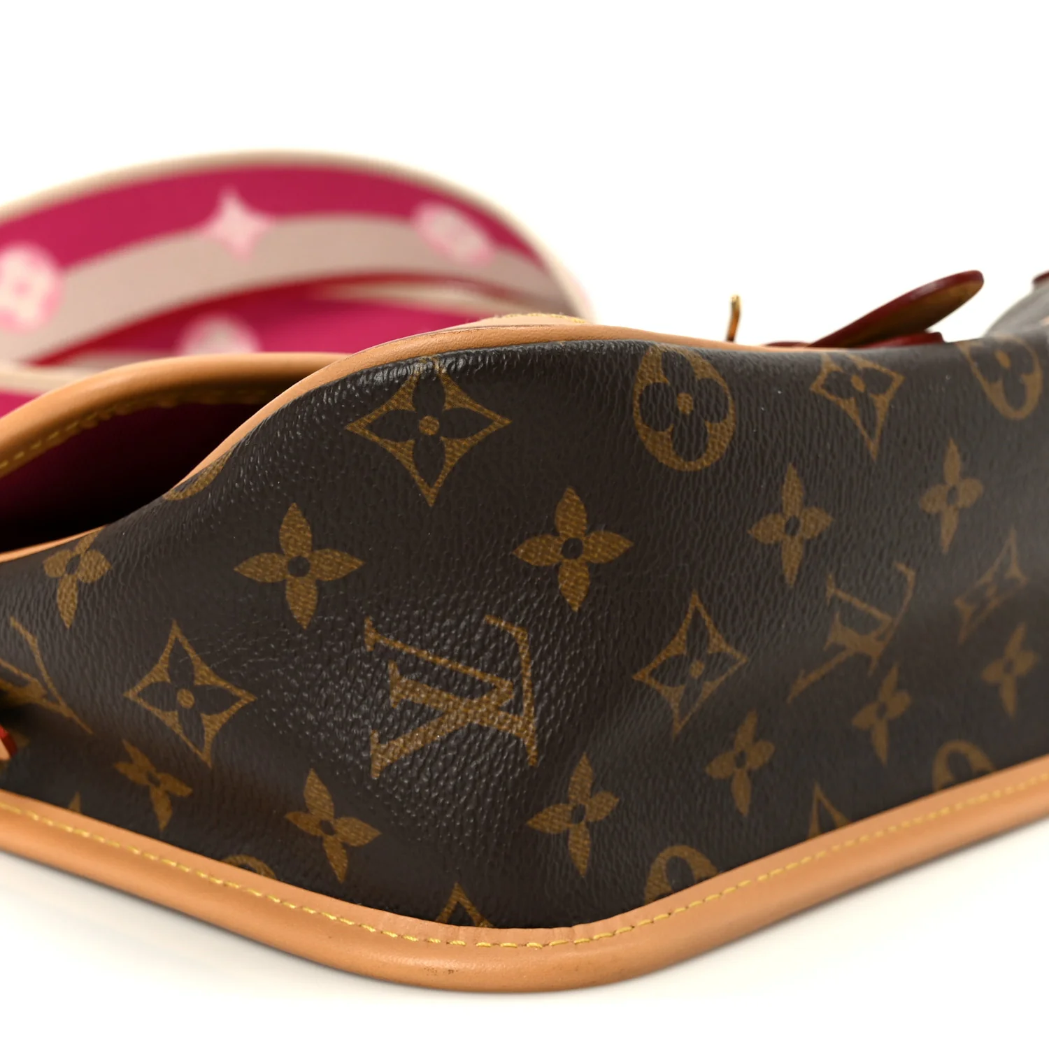 Monogram Diane Fuchsia - Image 9