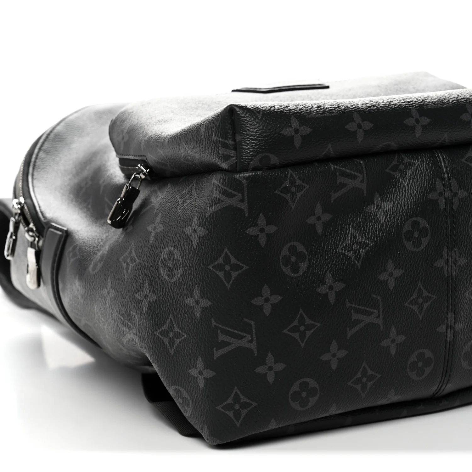 Monogram Eclipse Discovery Backpack PM - Image 8