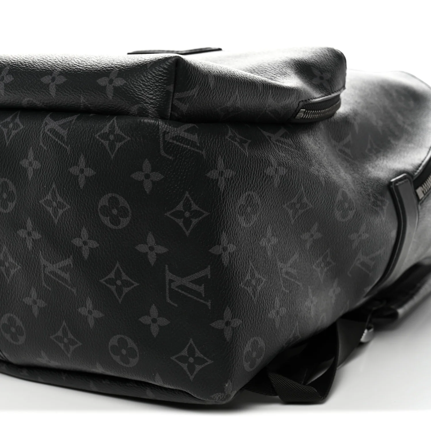 Monogram Eclipse Discovery Backpack PM - Image 9