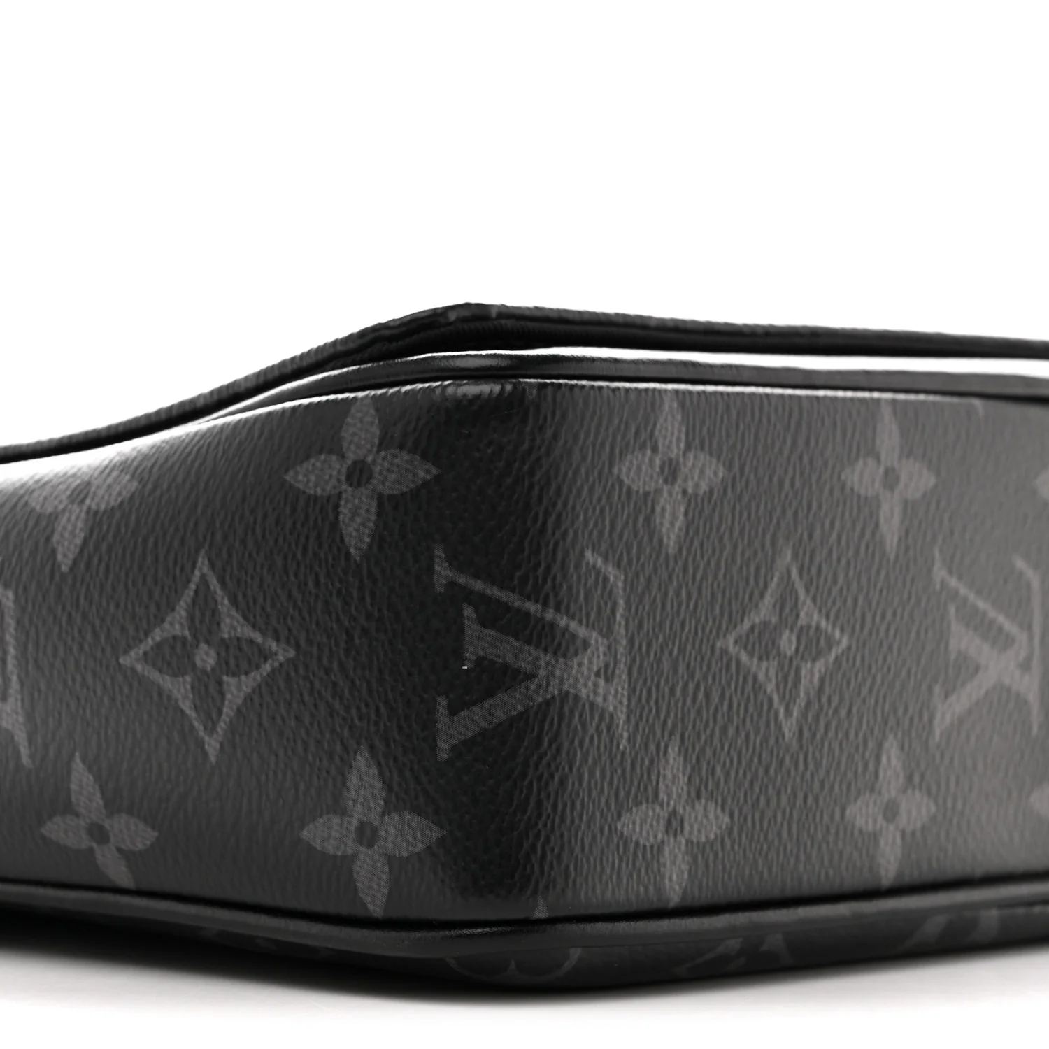 Monogram Eclipse District PM Black - Image 8