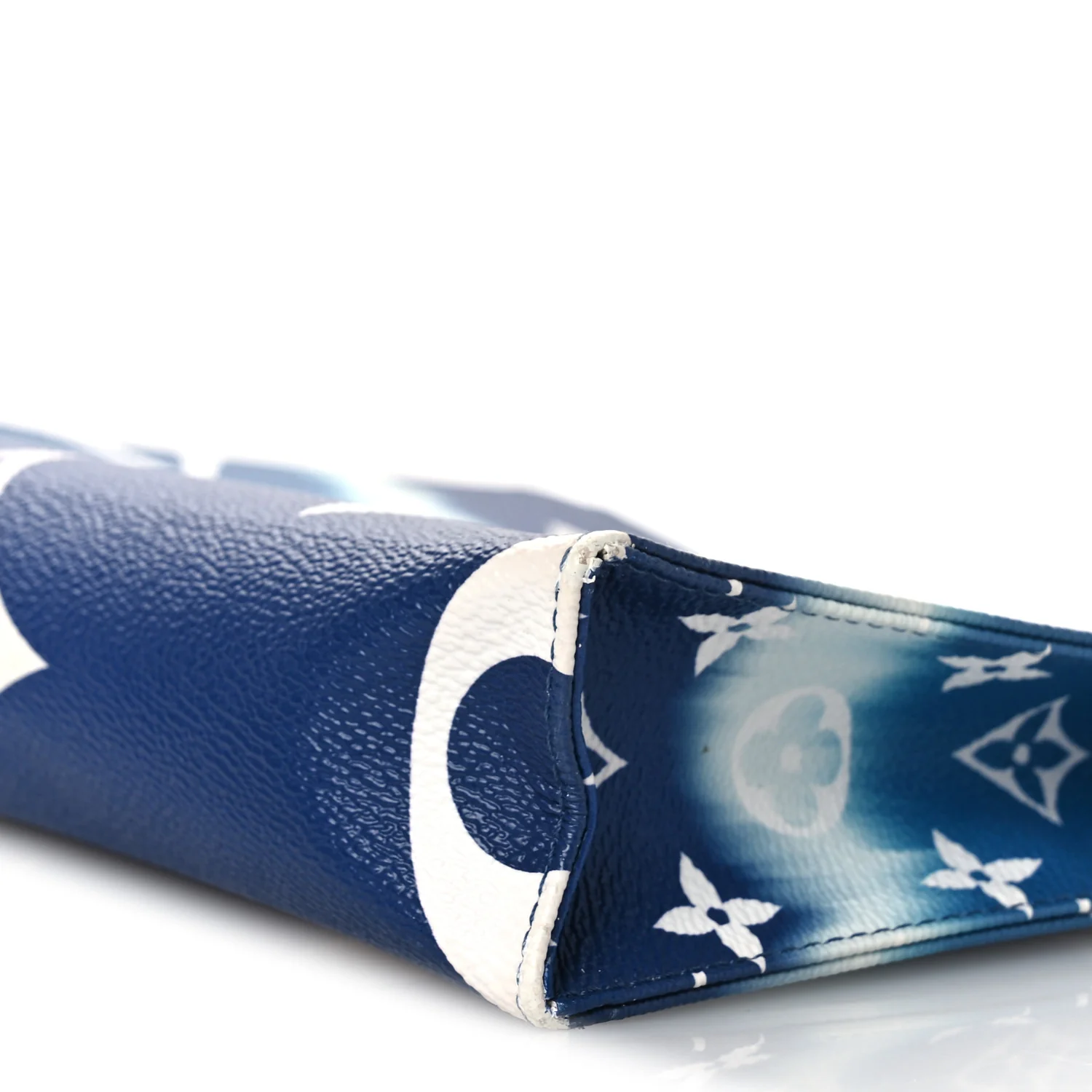 Monogram Escale Toiletry Pouch 26 Blue - Image 9