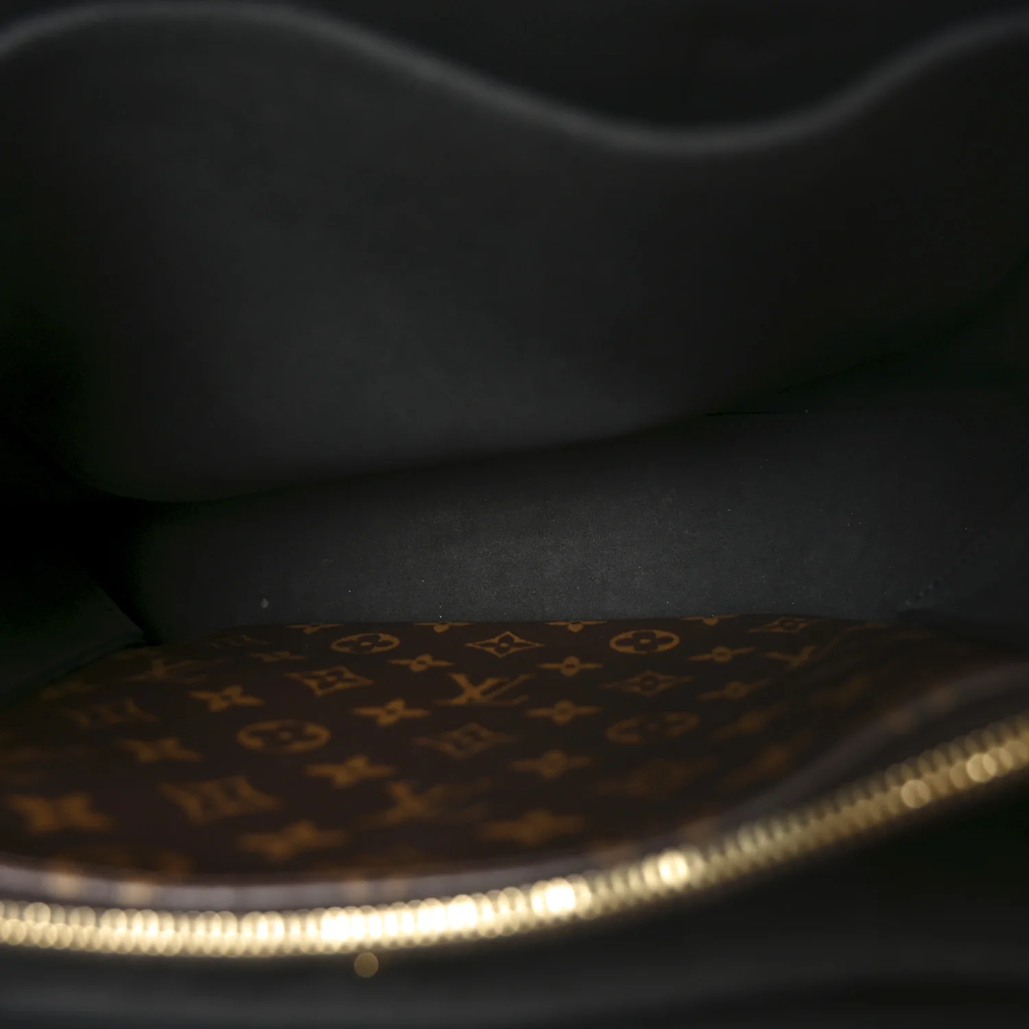 Monogram Flower Tote Black - Image 5