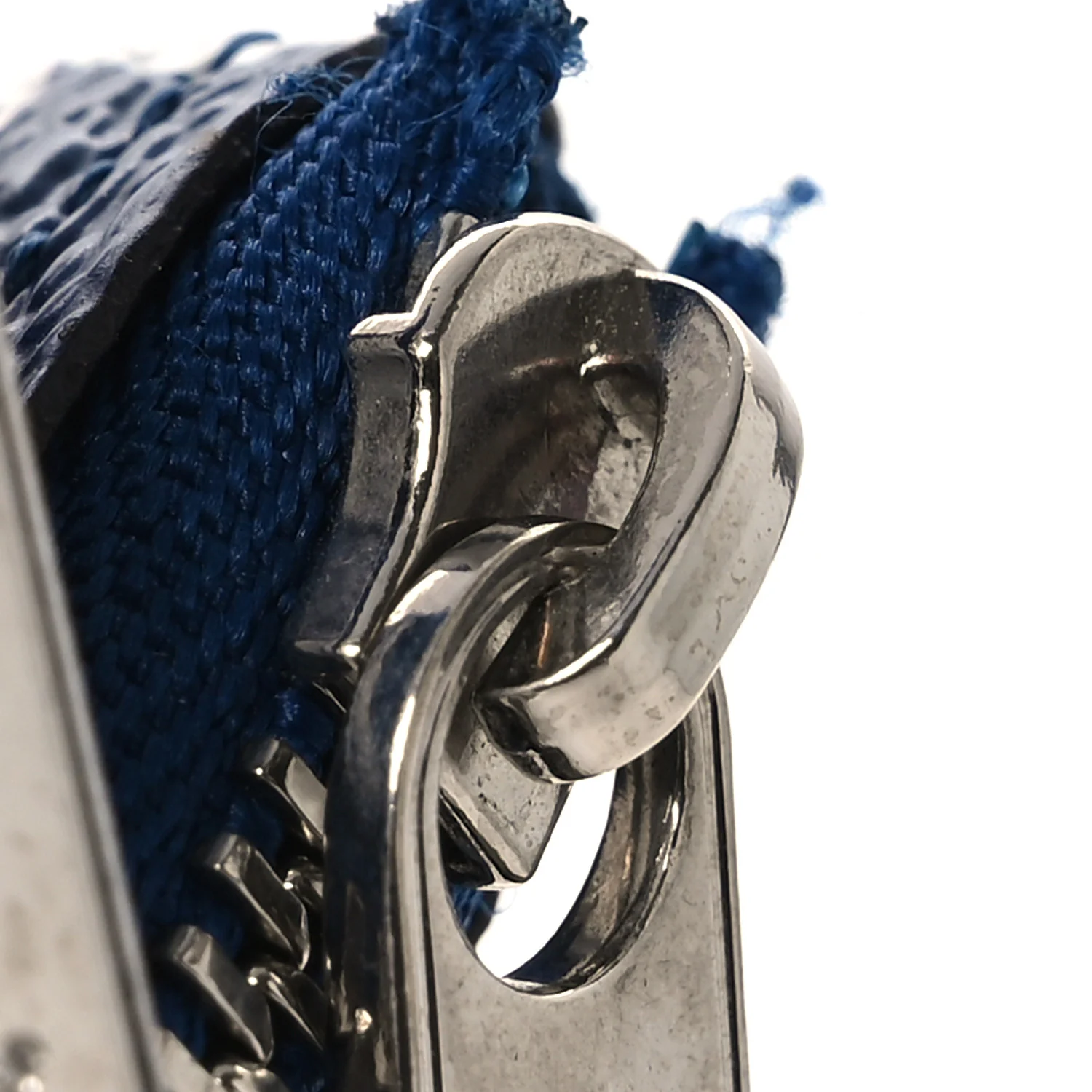 Monogram Giant Escale Double Zip Pochette Blue - Image 10