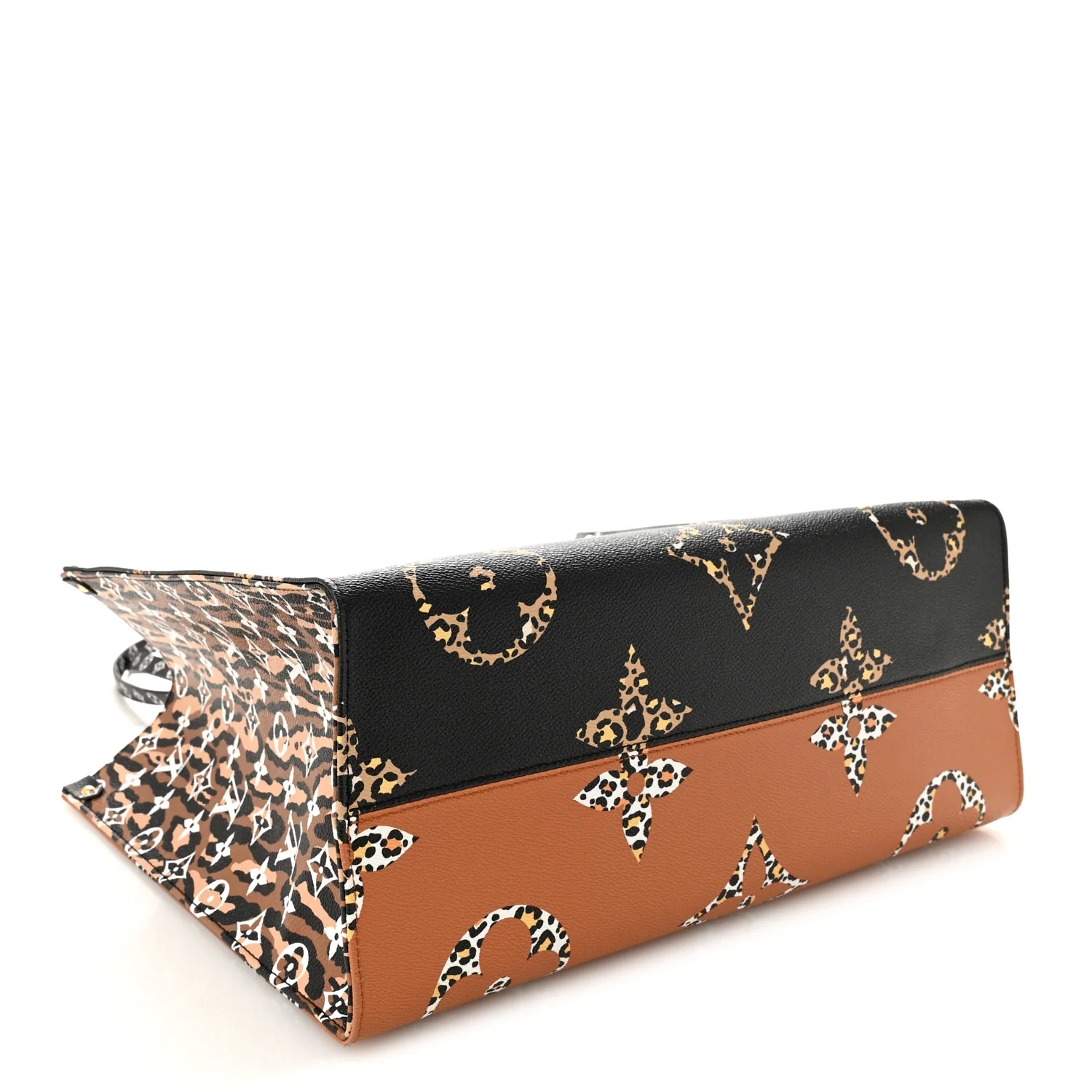 Monogram Giant Jungle Onthego GM Black - Image 4