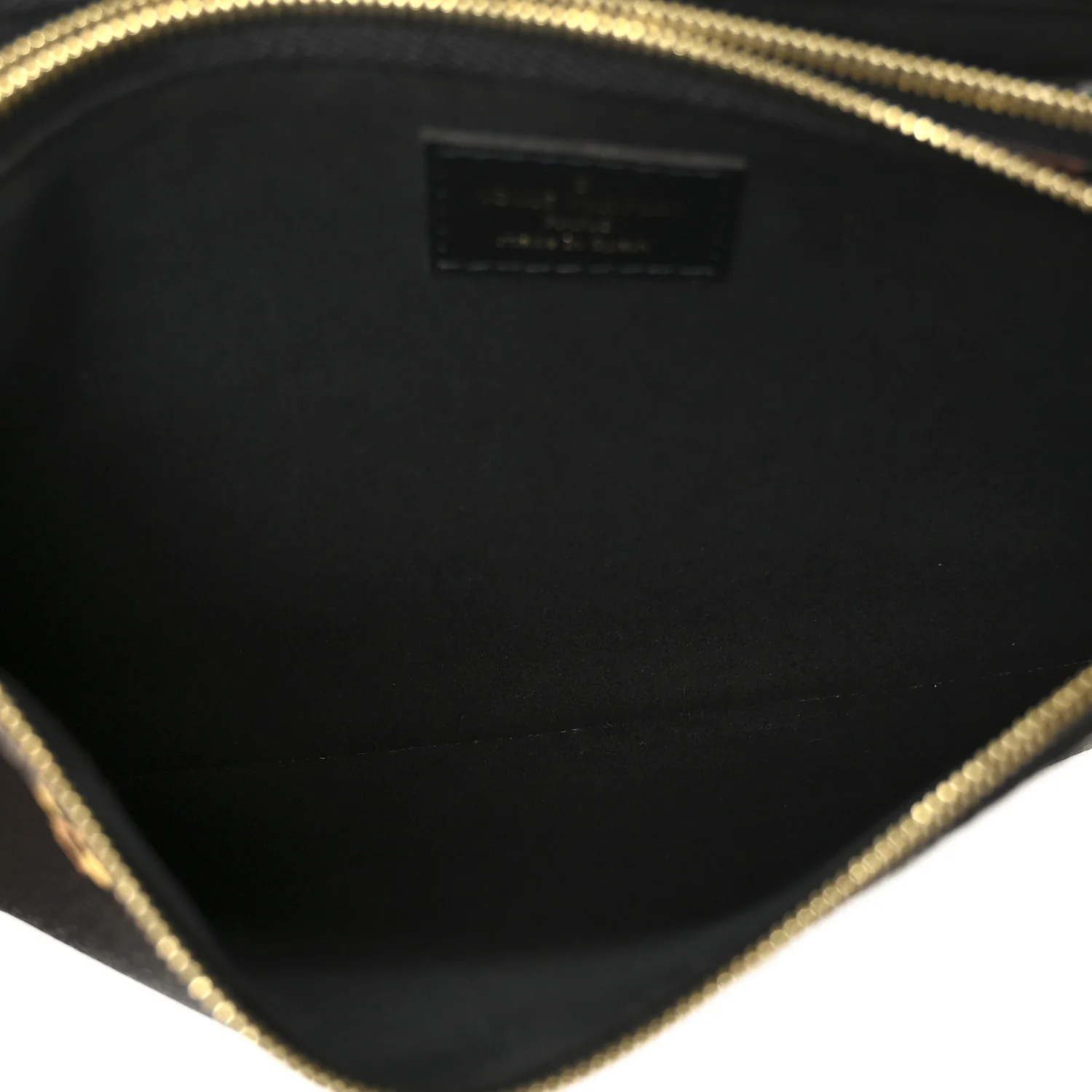 Monogram Giant Jungle Pochette Double Zip Black - Image 5